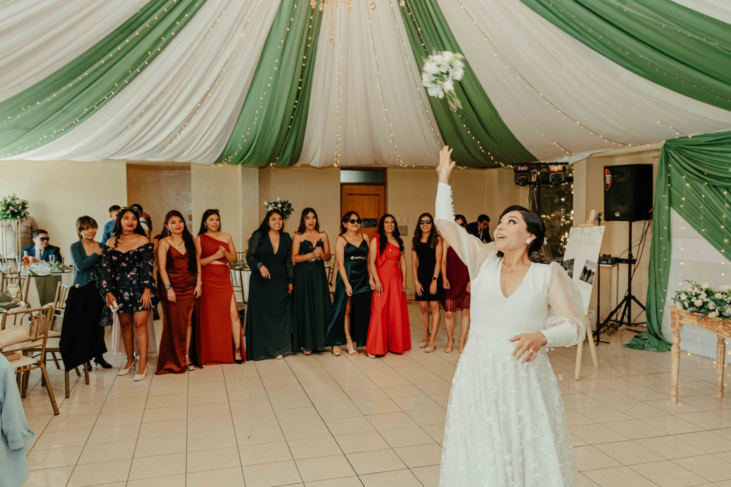 VICTOR Y MELANY BODA CIVIL. Studio KVTA | Fotografía y Video de Bodas en Arequipa