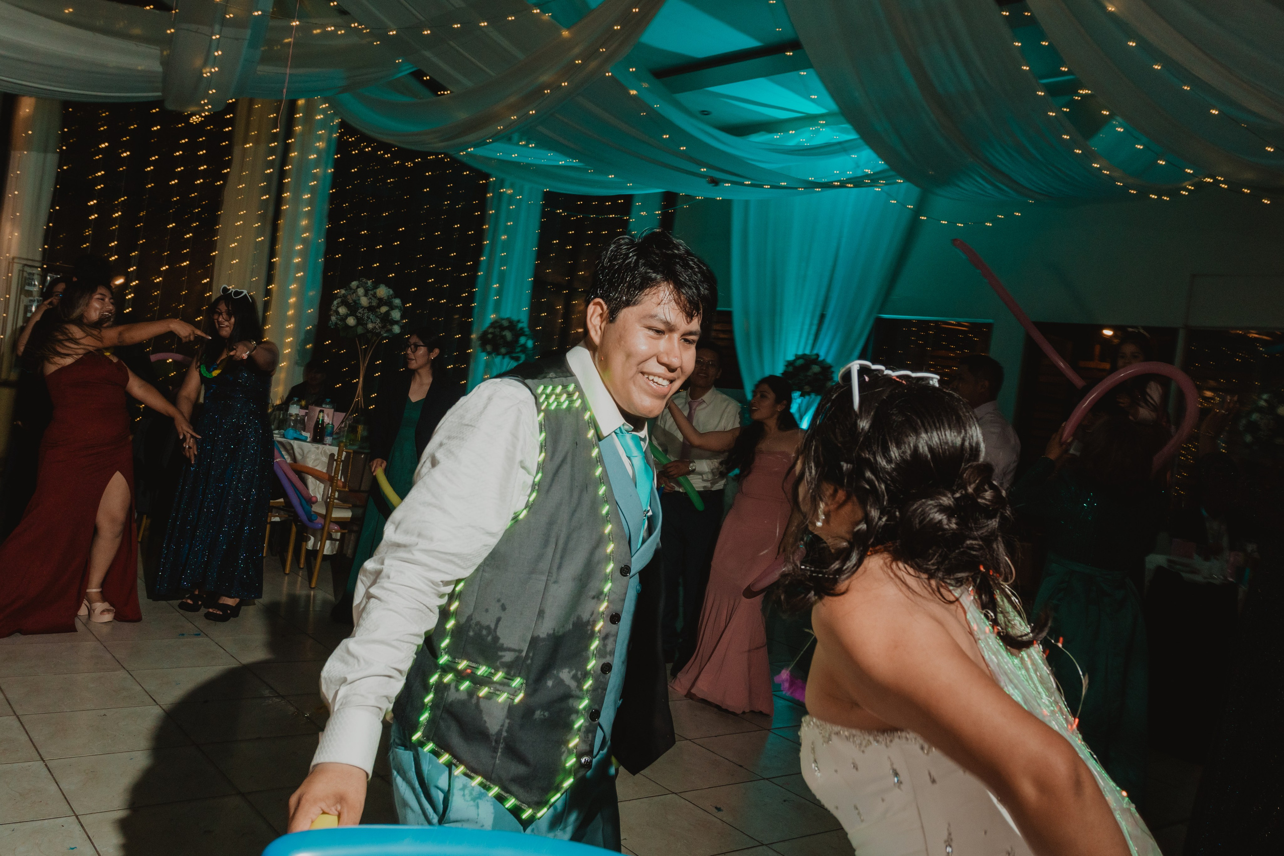 STEISY + EMMANUEL | BODA RELIGIOSA. Studio KVTA | Fotografía y Video de Bodas en Arequipa