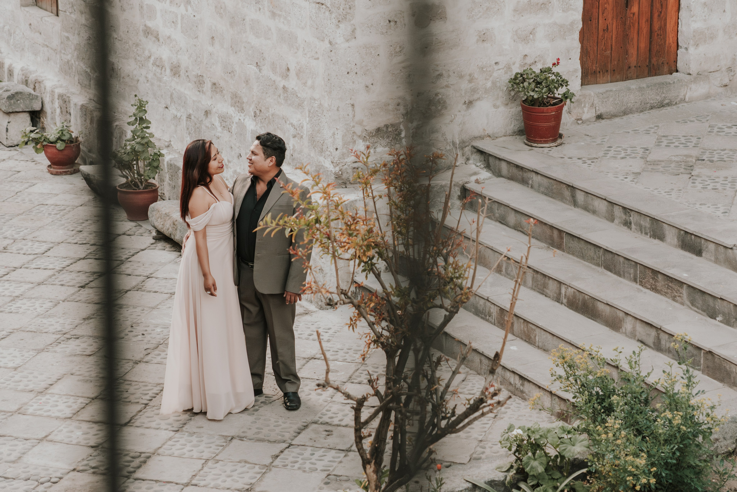 VANESSA + FRANKLIN BODA RELIGIOSA. Studio KVTA | Fotografía y Video de Bodas en Arequipa