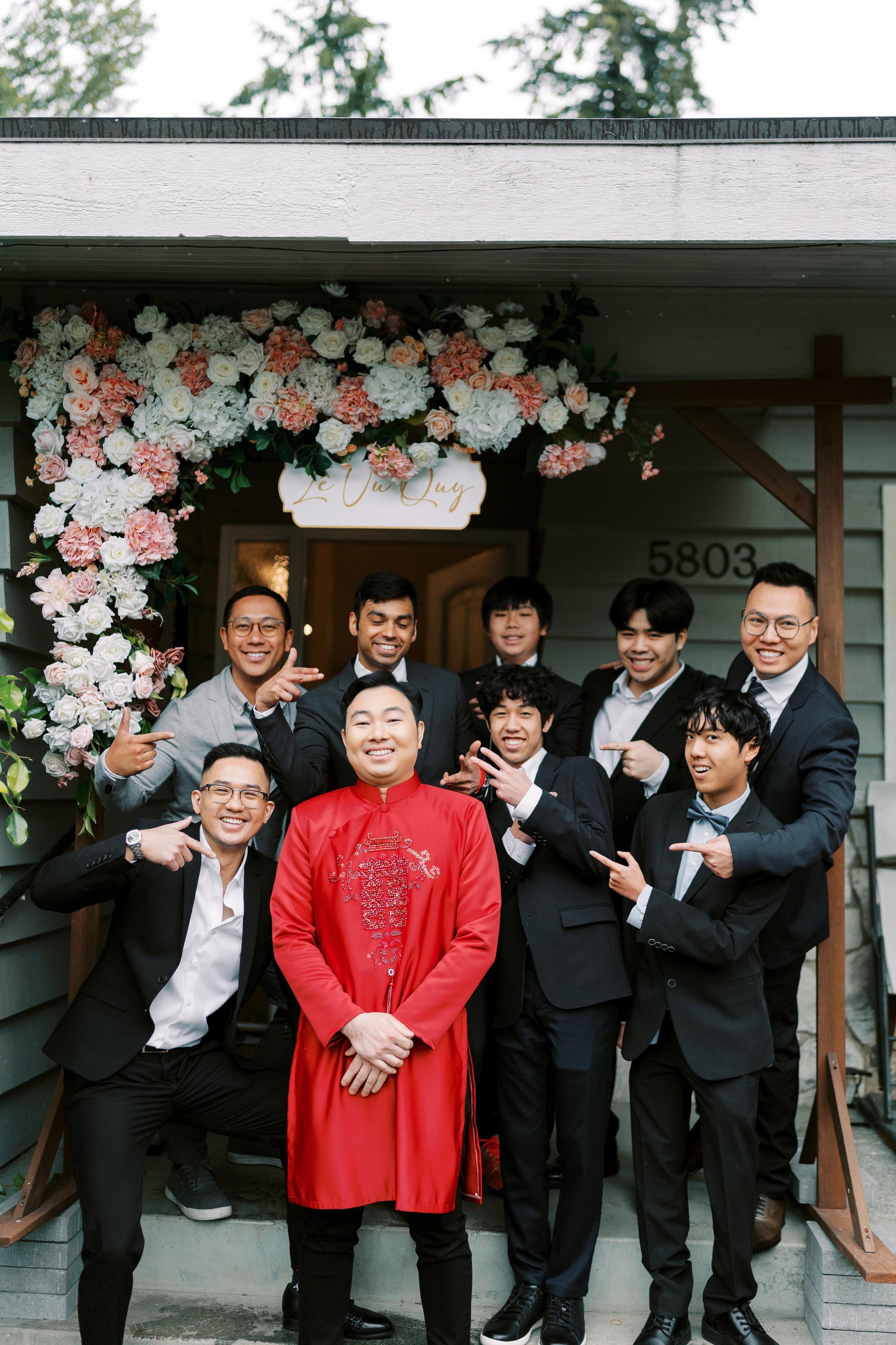 Vietnamese Tea Ceremony. Bellevue, WA. July 2024. EVAN ARISTOV WEDDING PHOTOGRAPHY — Seattle Wedding Photographer
