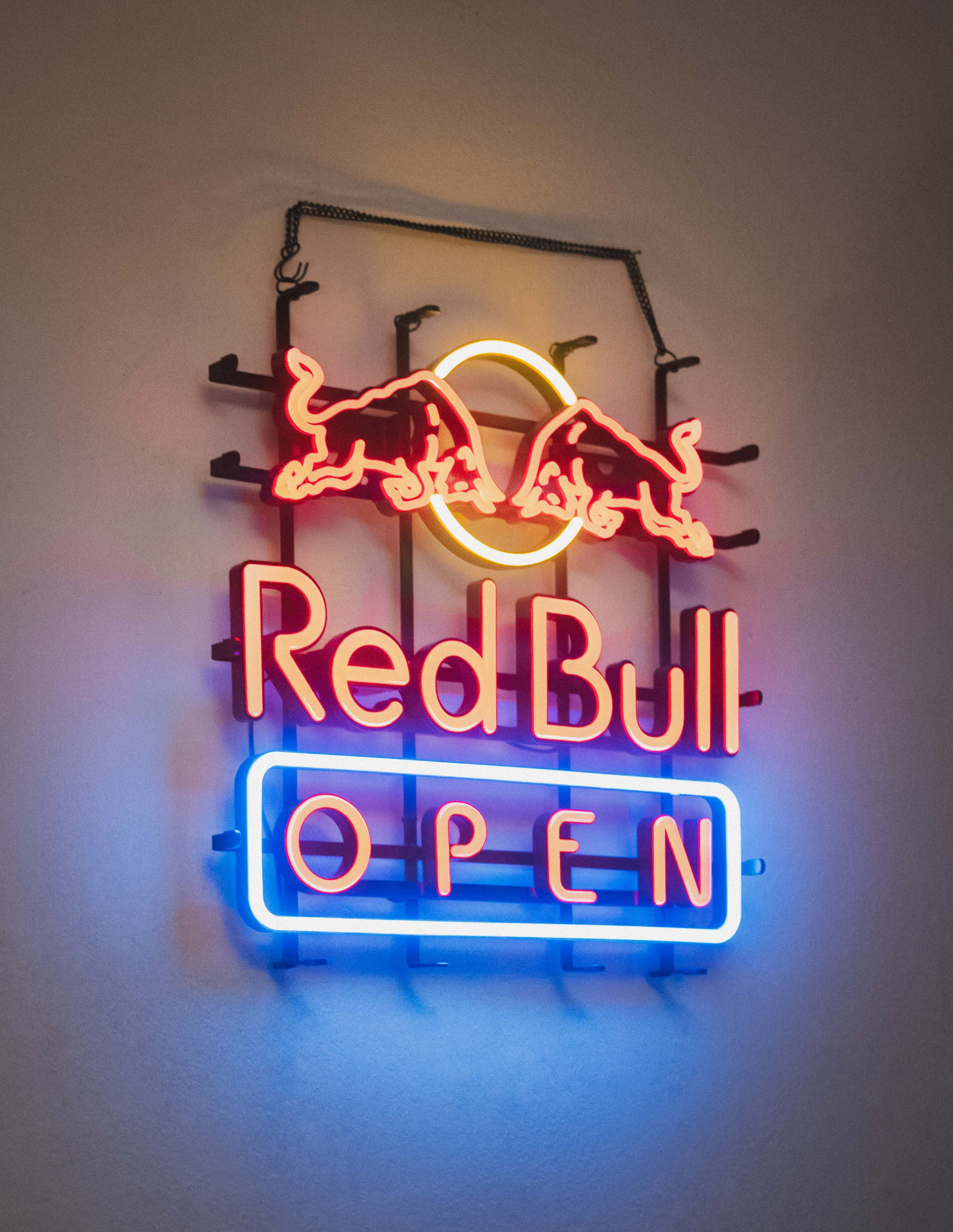 RedBull Doodle Art. Žukov Studio