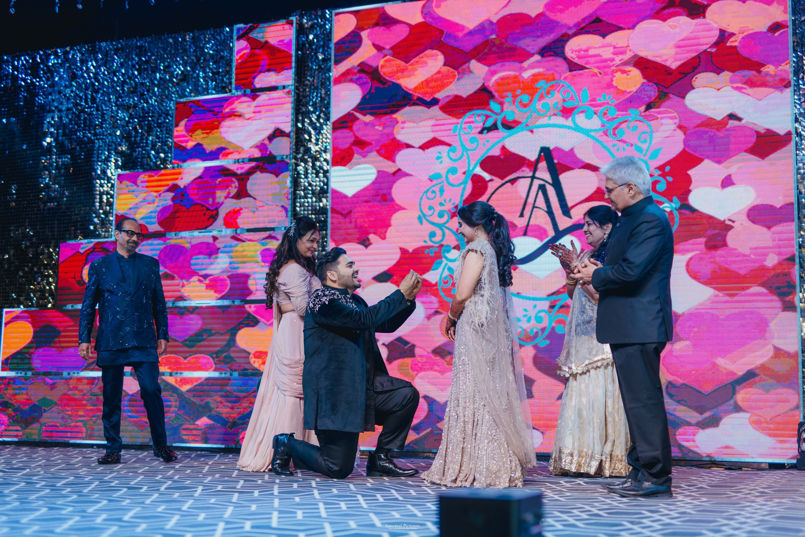 #ADIकीAESHहै