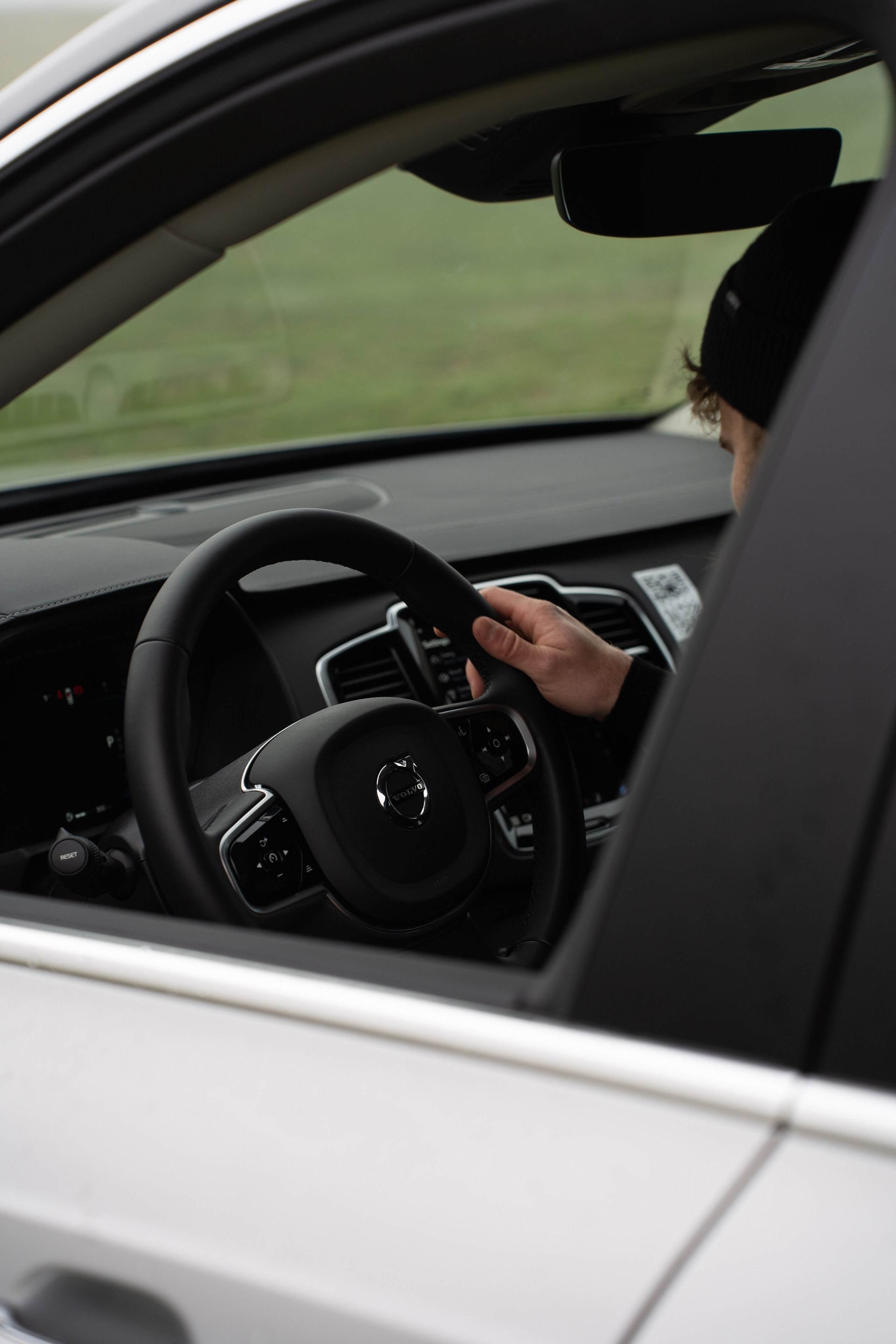 Volvo Cars Romania. Patricia Morenci — Mountain Adventures for the Wild at Heart