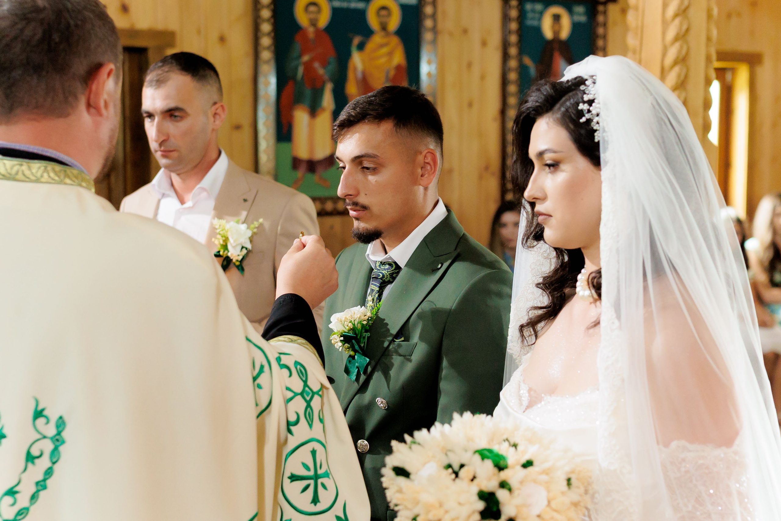 Nunta Nicoleta & Răzvan | Fotografie & Videografie Profesională. Servicii foto-video profesionale, pentru momente de neuitat