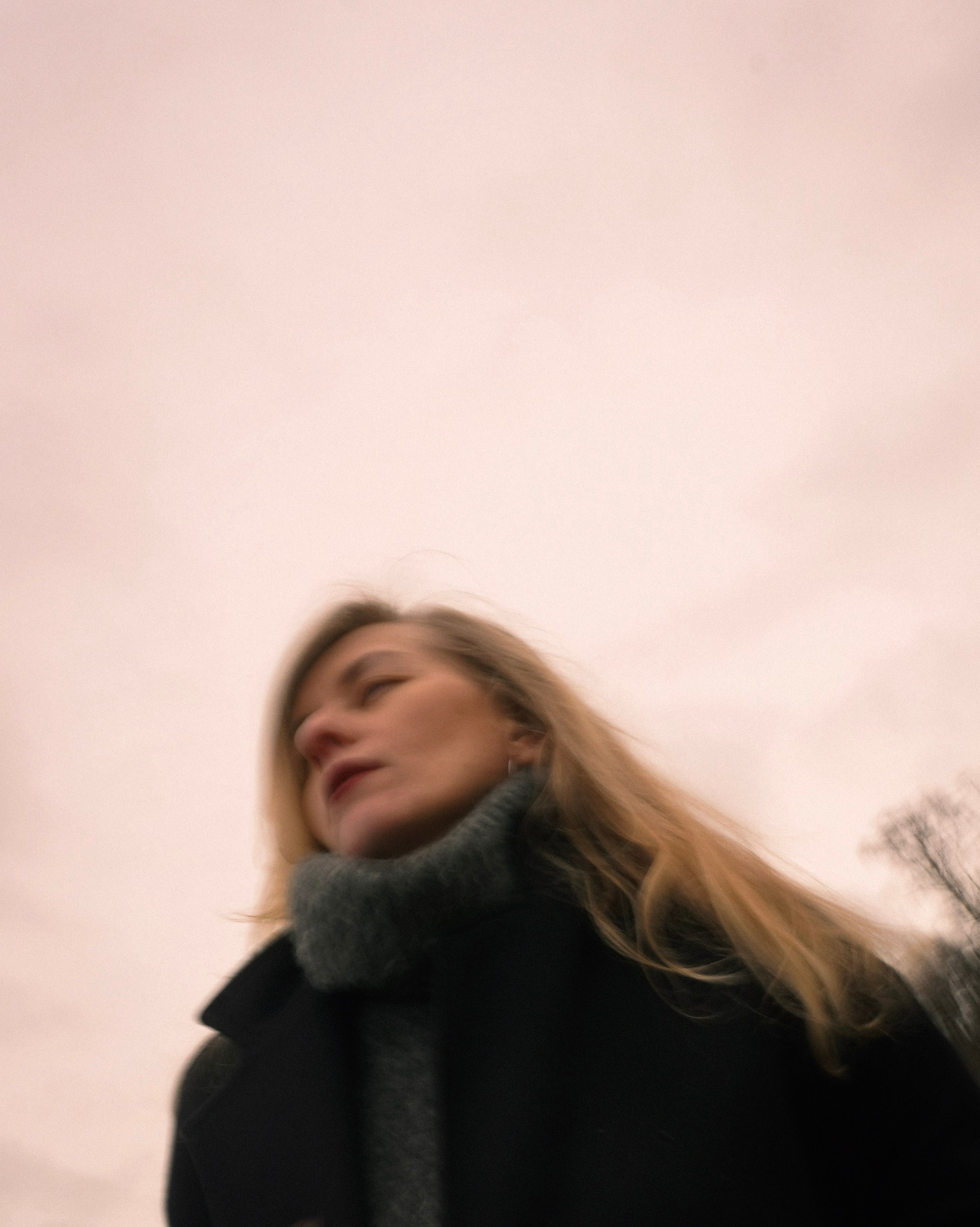 Rannal. Meeste ja naiste fotograaf Tallinnas Anna Sipari