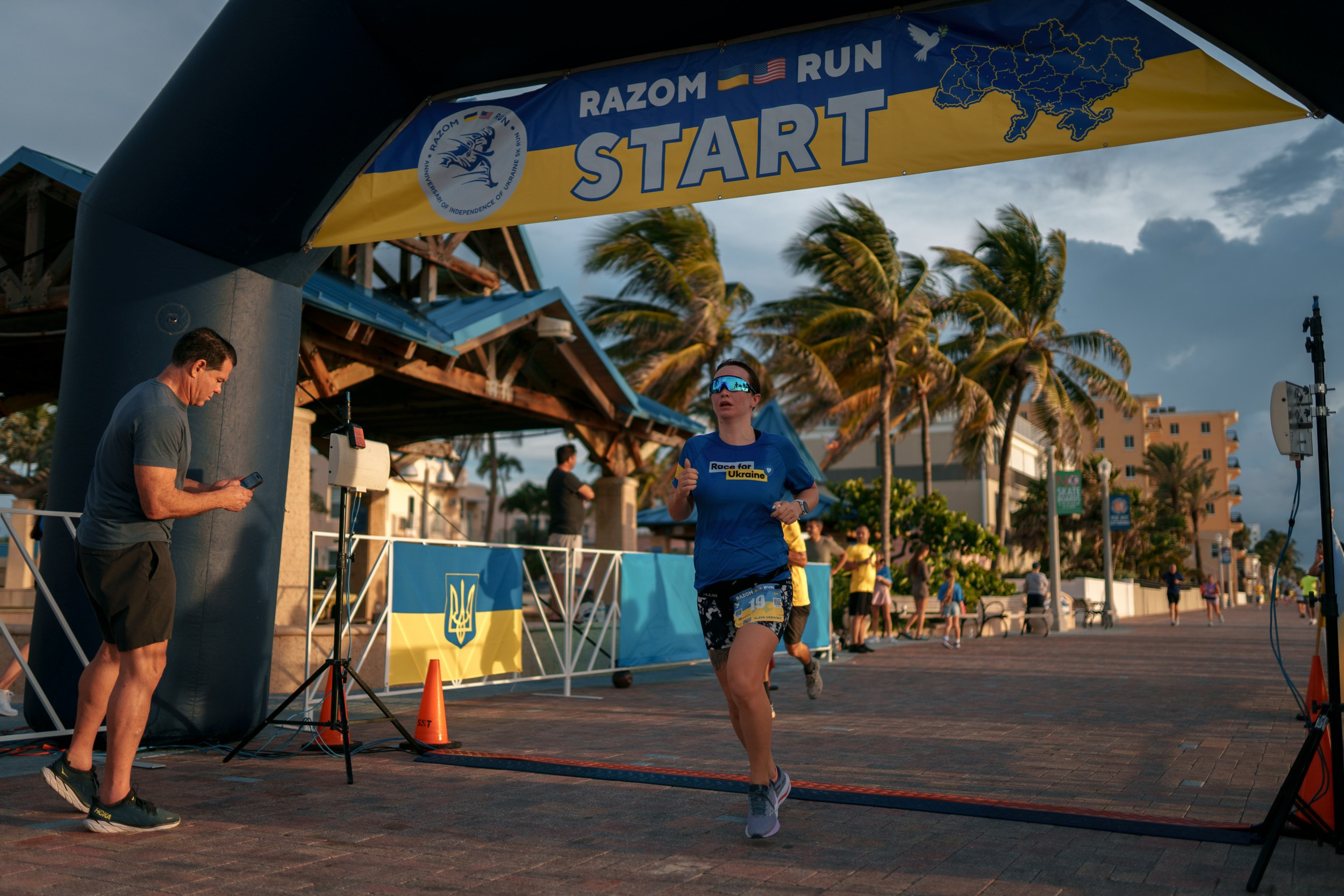 RAZOM RUN. ФОТОГРАФ ФЛОРИДА МАЙАМИ