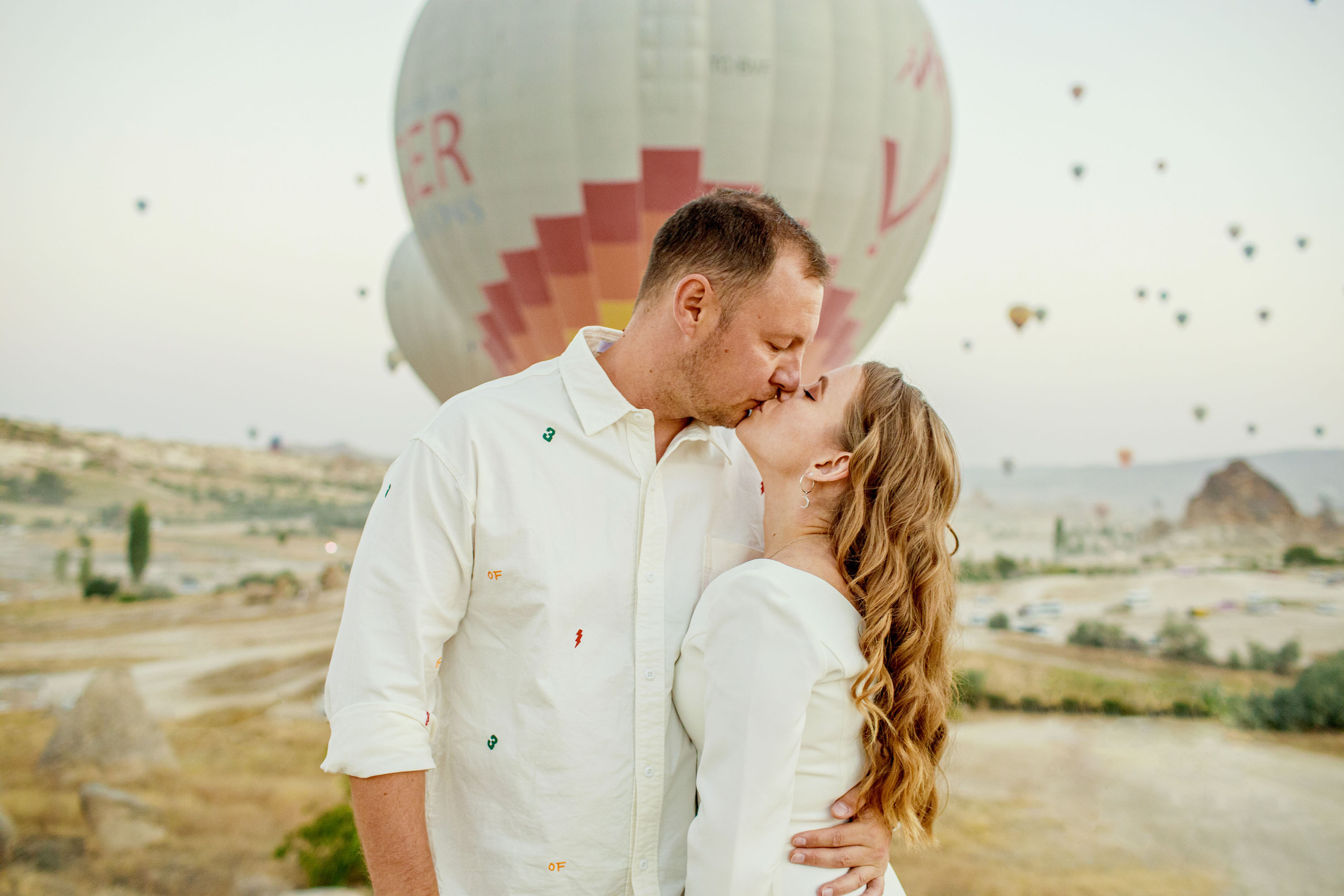 Anton & Anastasiya. Julia Ganch I Fashion Wedding Photography I Cappadocia Turkey