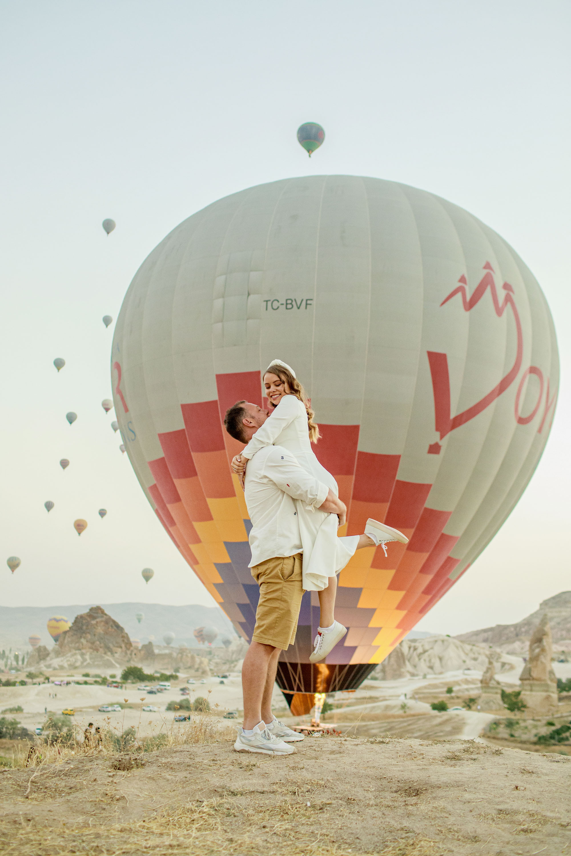 Anton & Anastasiya. Julia Ganch I Fashion Wedding Photography I Cappadocia Turkey