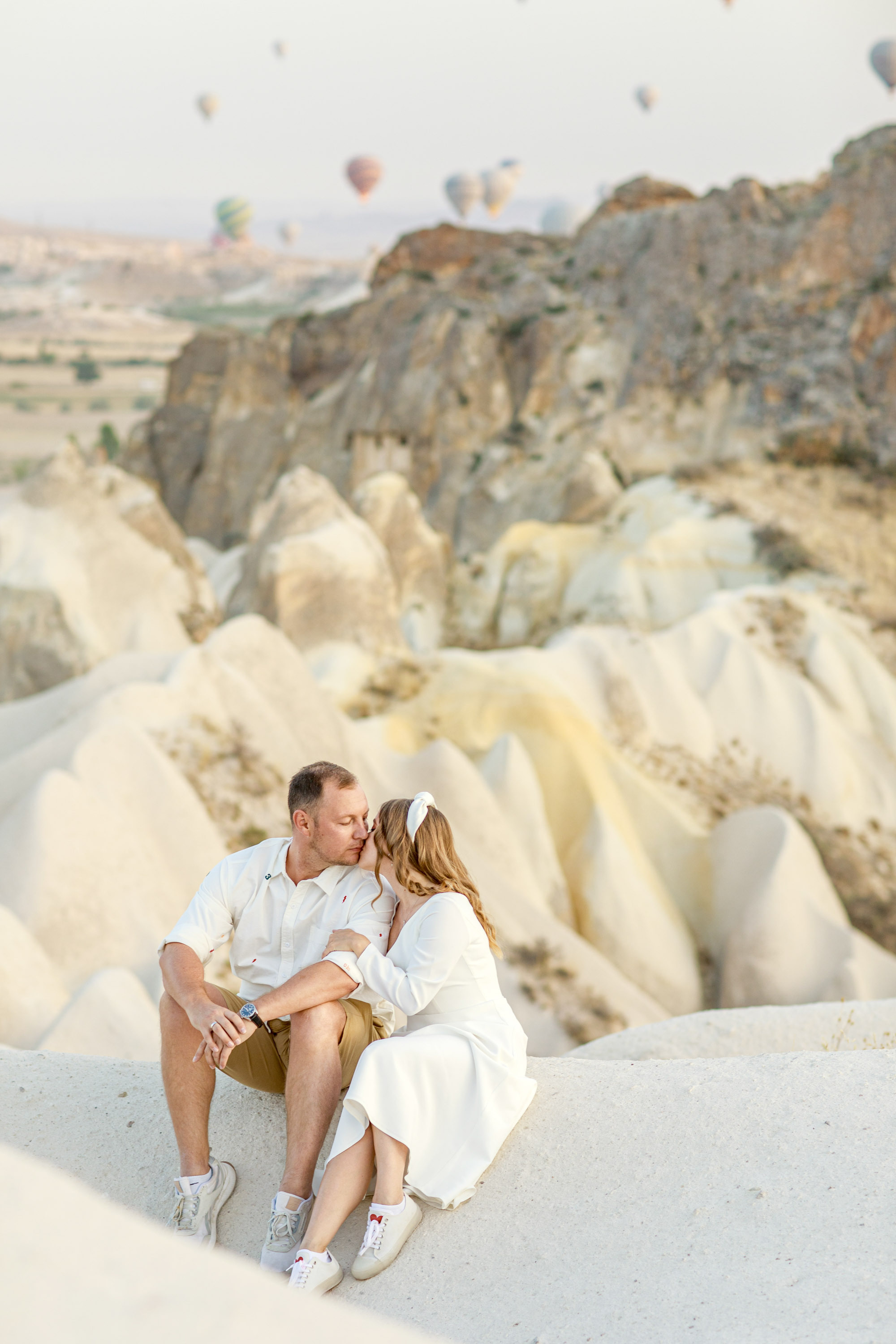 Anton & Anastasiya. Julia Ganch I Fashion Wedding Photography I Cappadocia Turkey