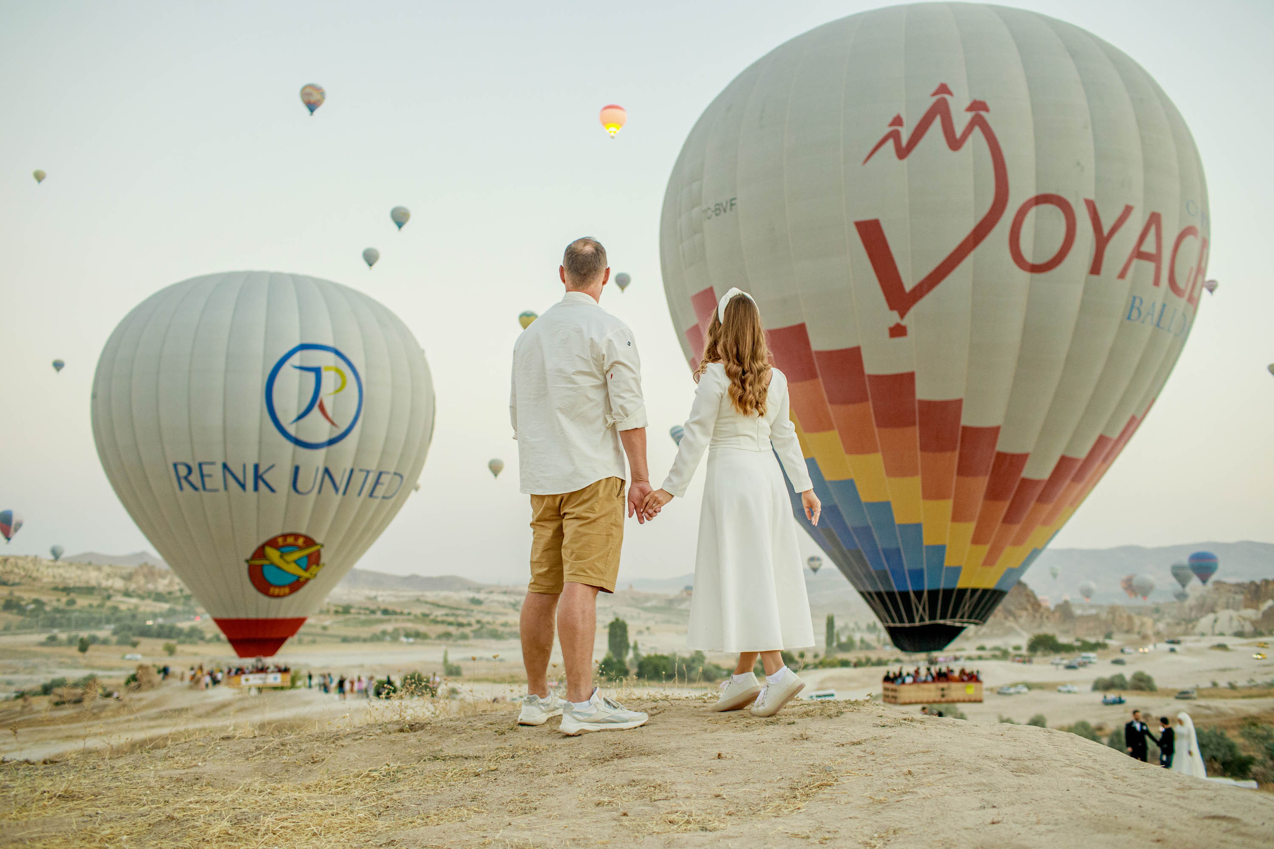 Anton & Anastasiya. Julia Ganch I Fashion Wedding Photography I Cappadocia Turkey