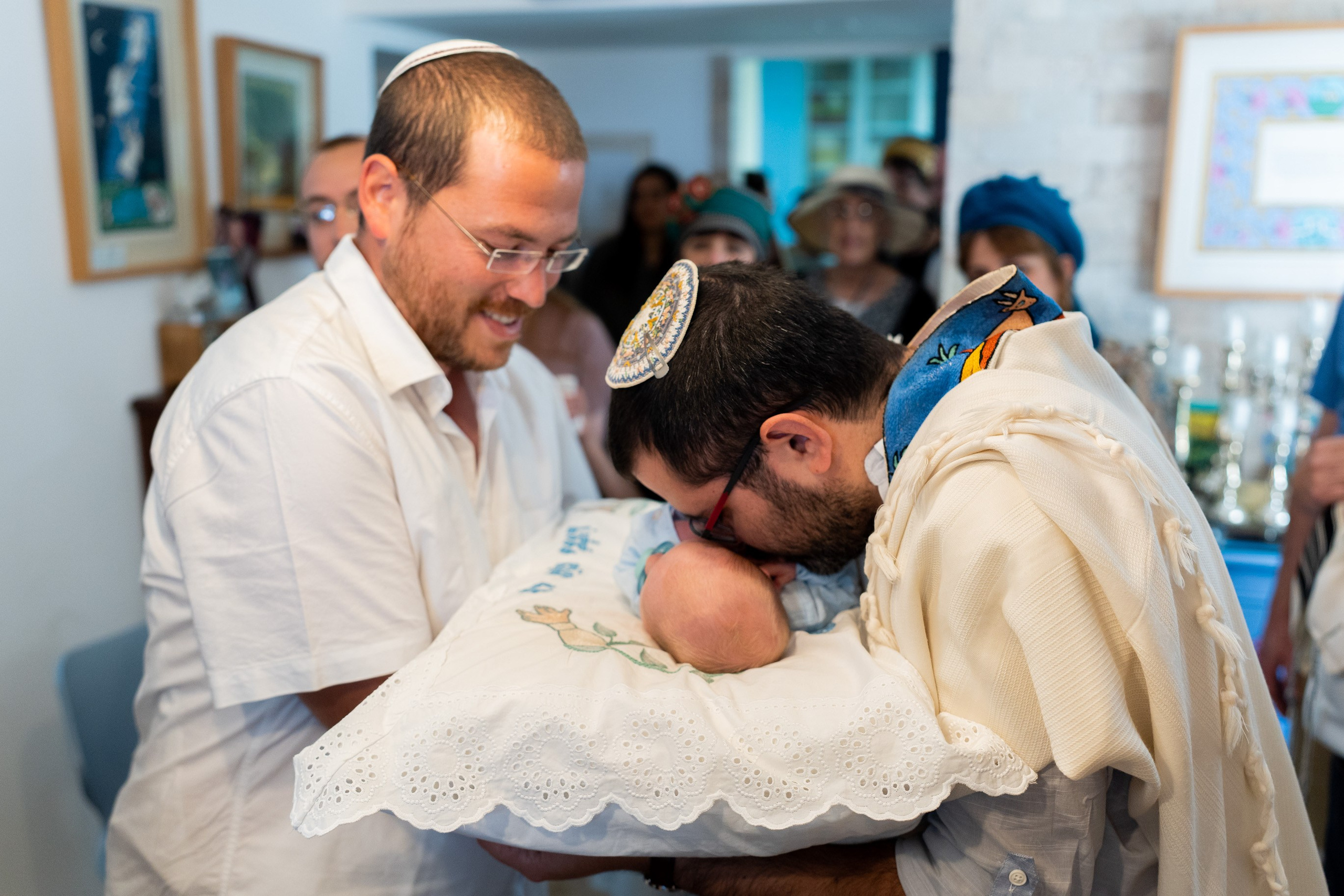 משפחת ברנד. יוסף מזרחי צילום חתונה, ברית וזוגיות. צלם מקצועי שאוהב להוציא אתכם הכי יפים ברגעים הכי מרגשים