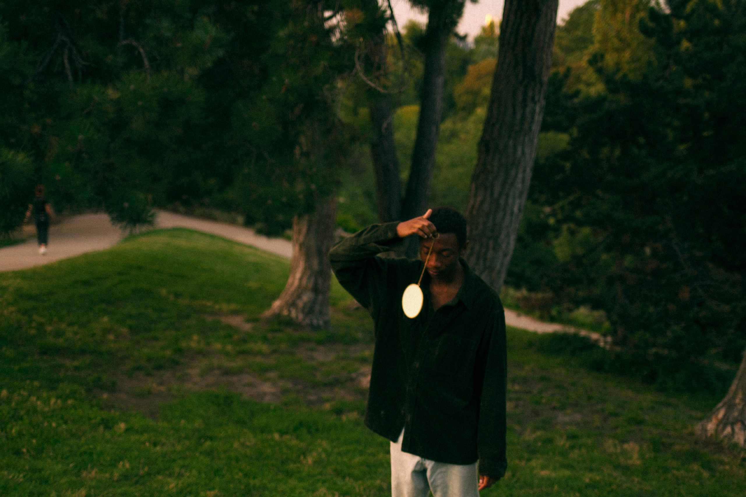 Behind the scenes, photoshoots in Paris with cosmic Sophie. Marina Kálcheva — Photographer, Videographer & Visual Artist in Barcelona