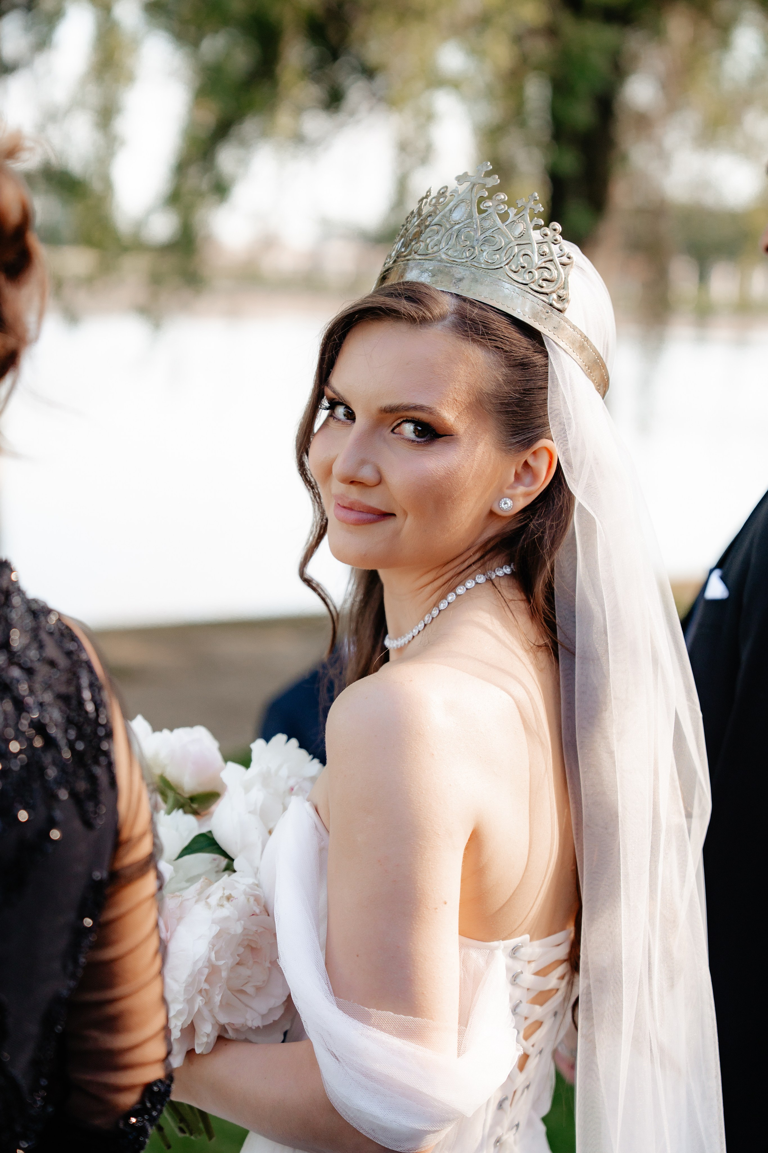 Nunta Ana si Andrei — Love story de Mai. Fotografi de nunta in Bucuresti, Iulia si Stefan Ovidiu