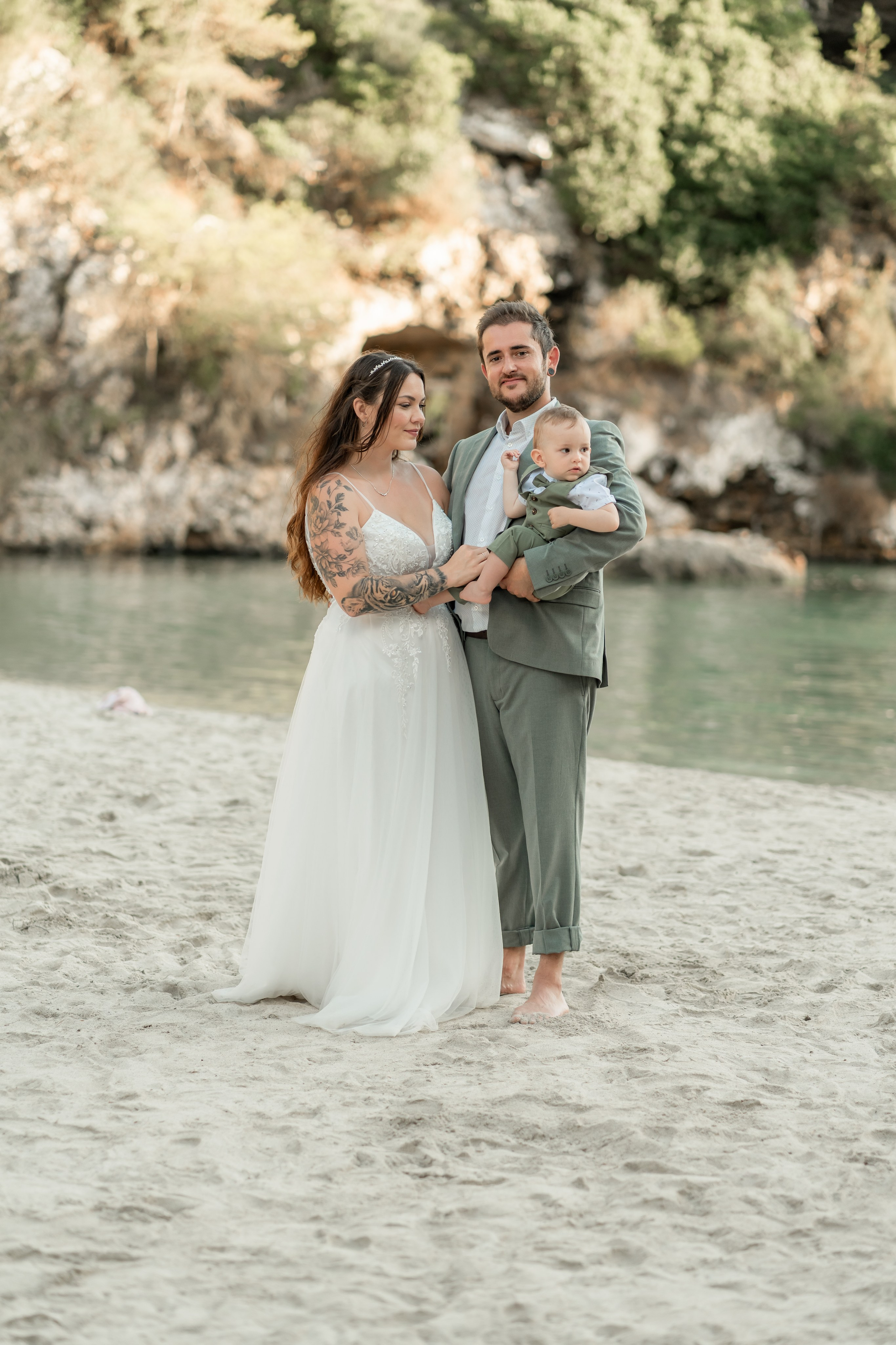 Afterwedding Session P&C. Deine Fotografin auf Mallorca für Familien und Business