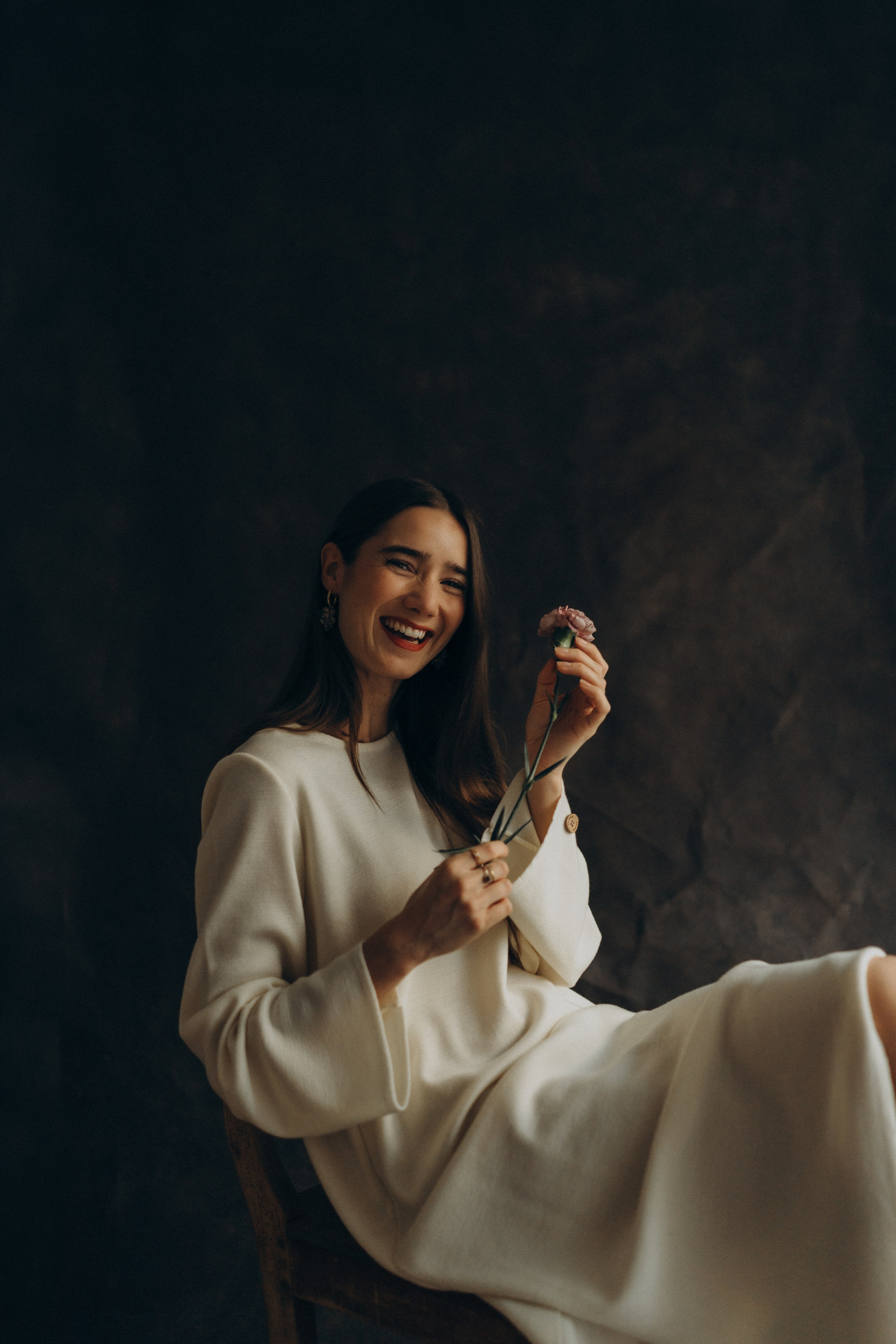 Linnea Leino, actres. Wedding and potrait photographer in Helsinki Vickan O