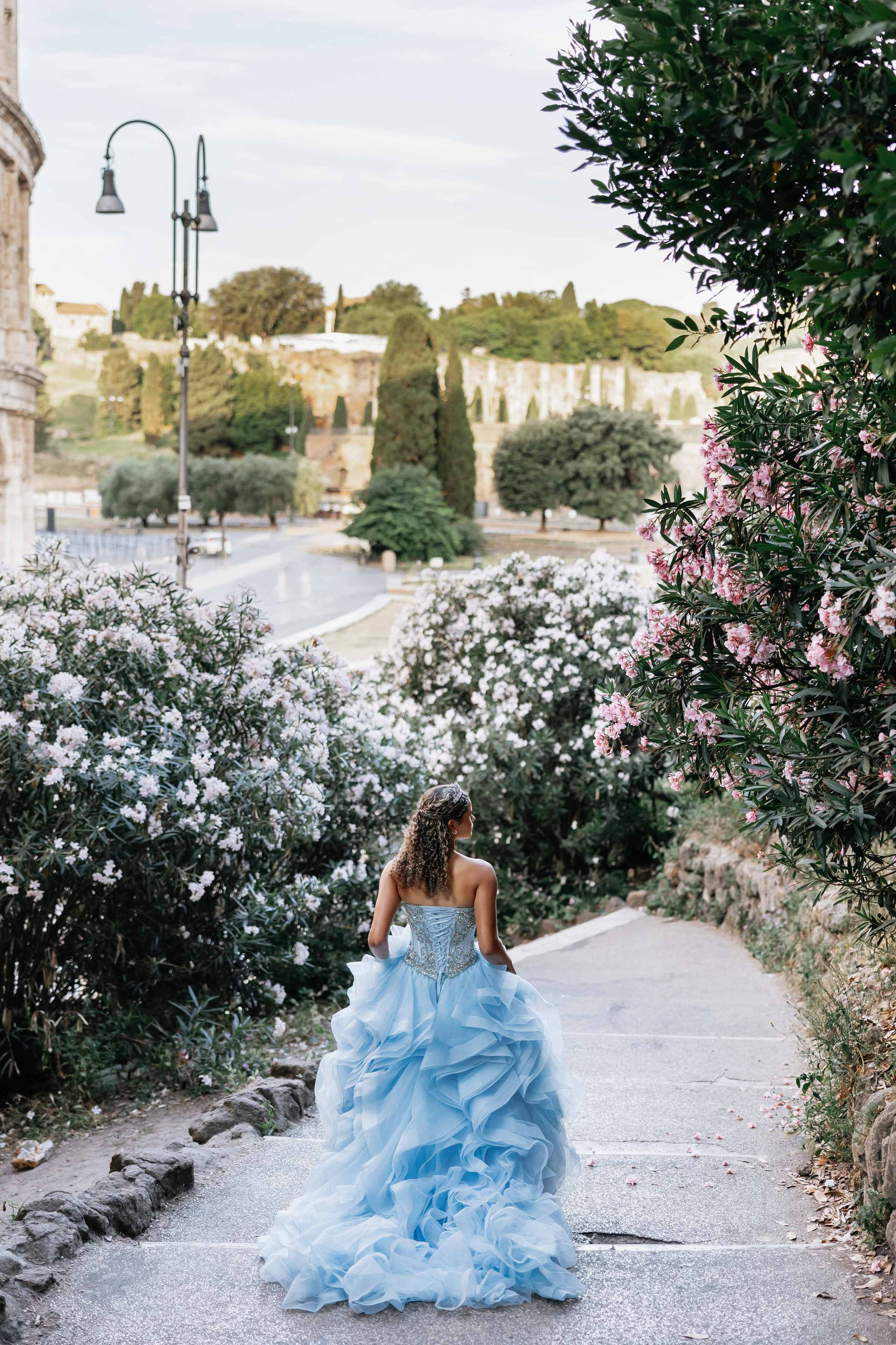 Quinceanera photoshoot for Kamila. Photographer in Rome