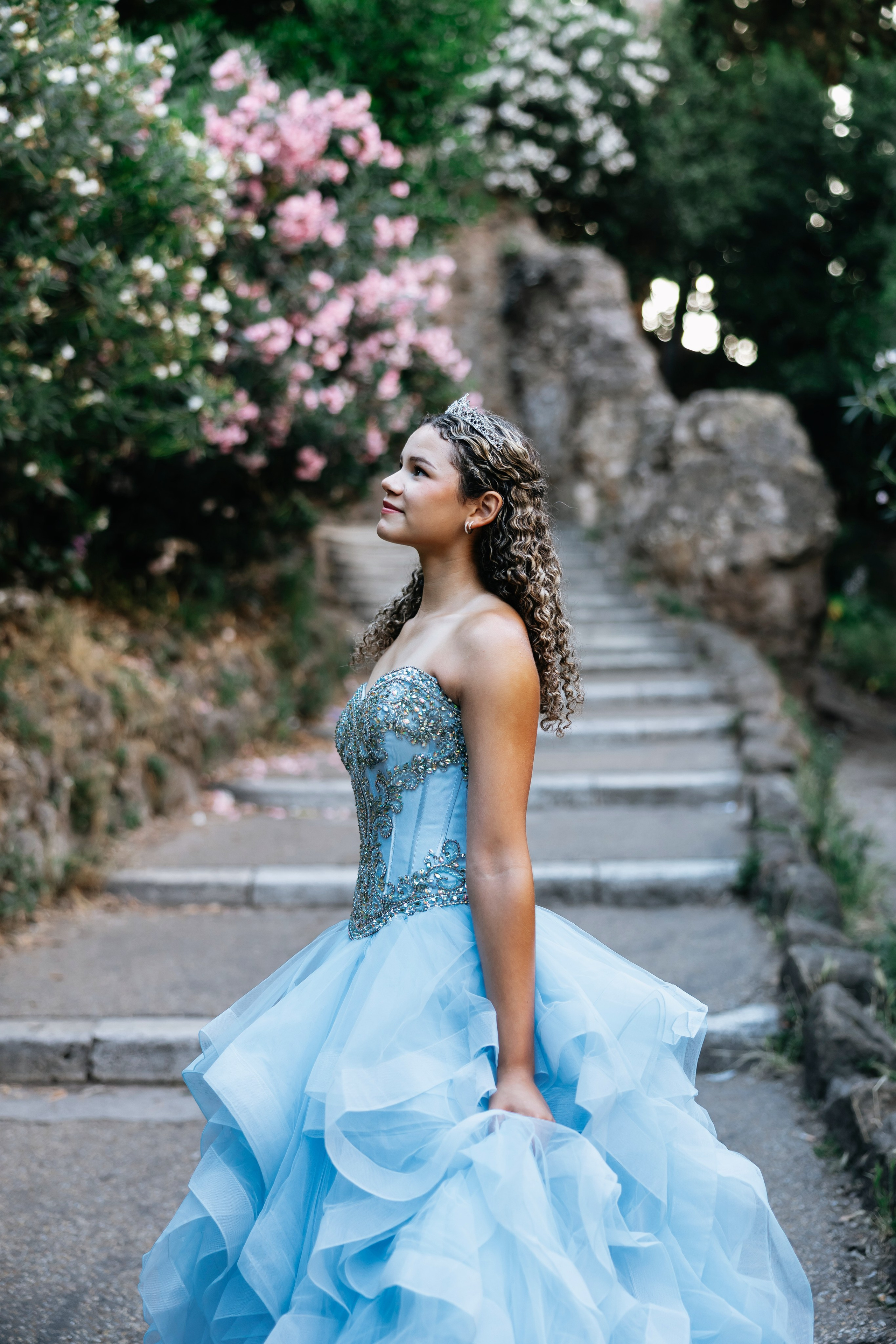 Quinceanera photoshoot for Kamila. Photographer in Rome