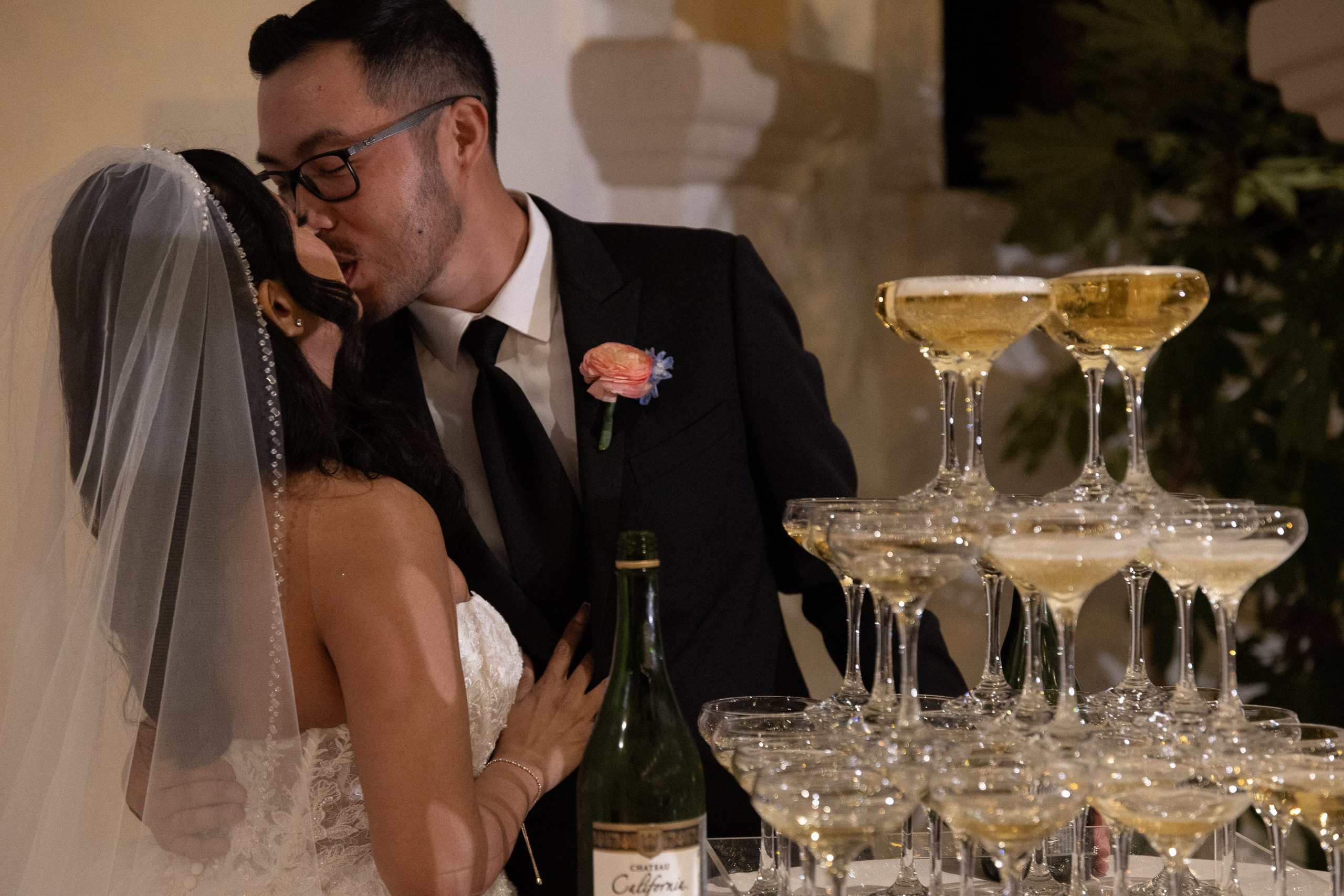 Rebeca & Shawn. The wedding Day. Part 2. Portrait, family, maternity & wedding photography & videography in SoCal Kseni Vibe