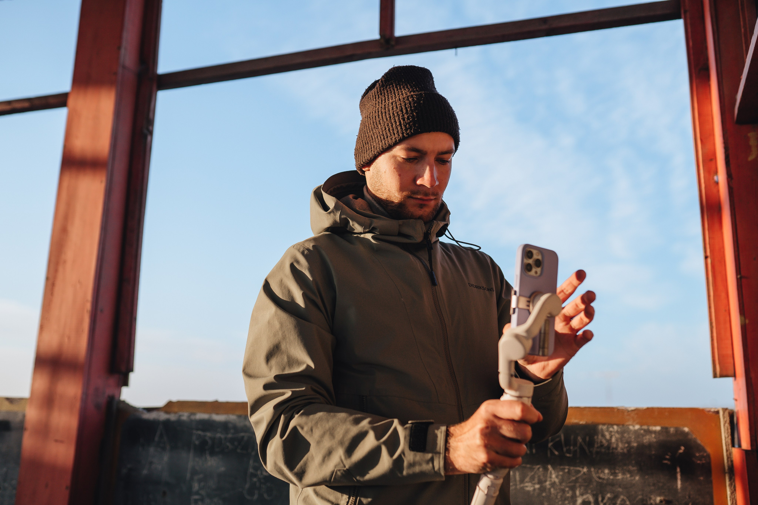 Photo backstage of clip shooting by photographer Denis Moiseev