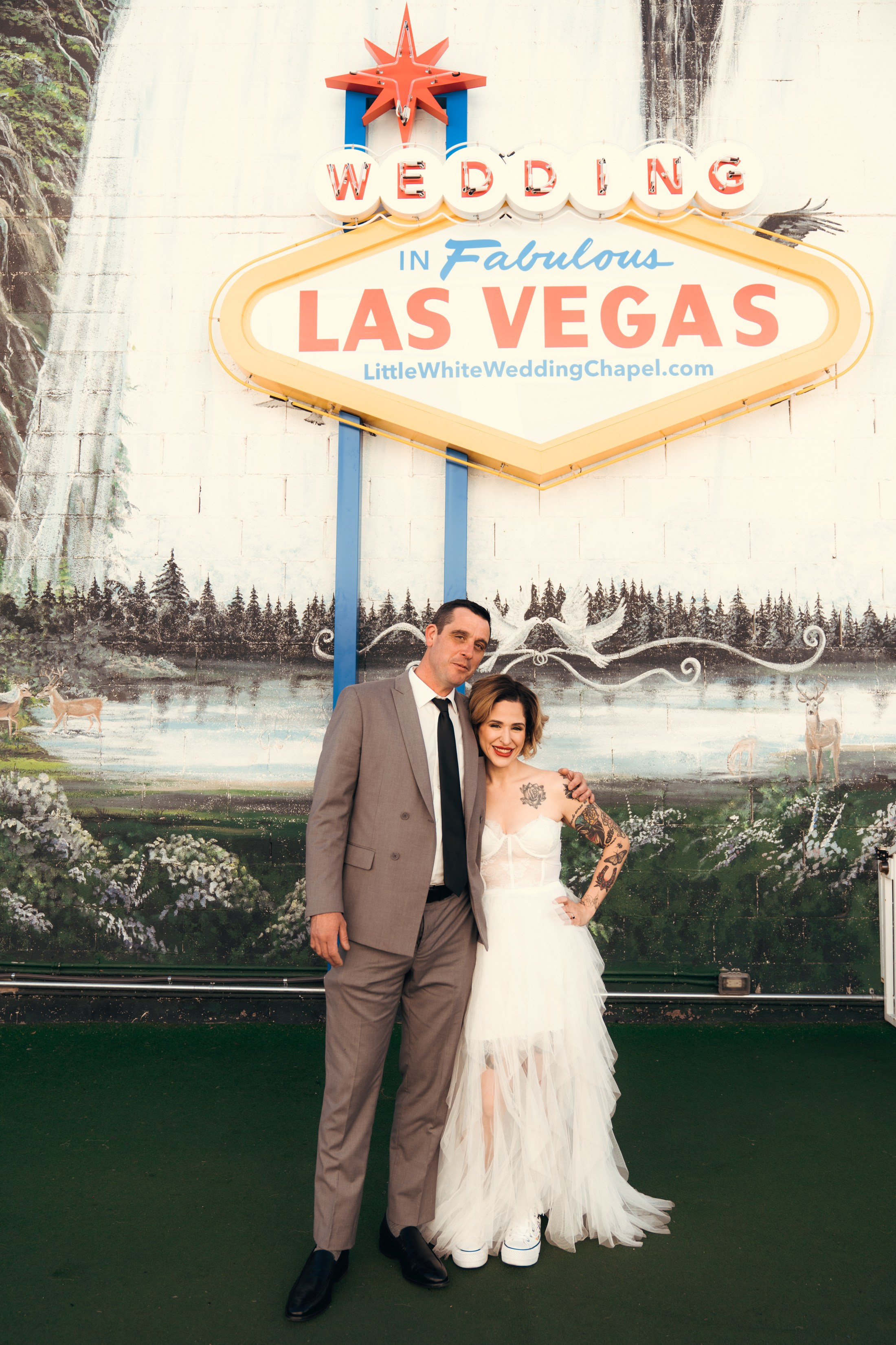 Dylan&Chanin. Wedding & elopement photographer Viktoriya Kravtsov. Las Vegas