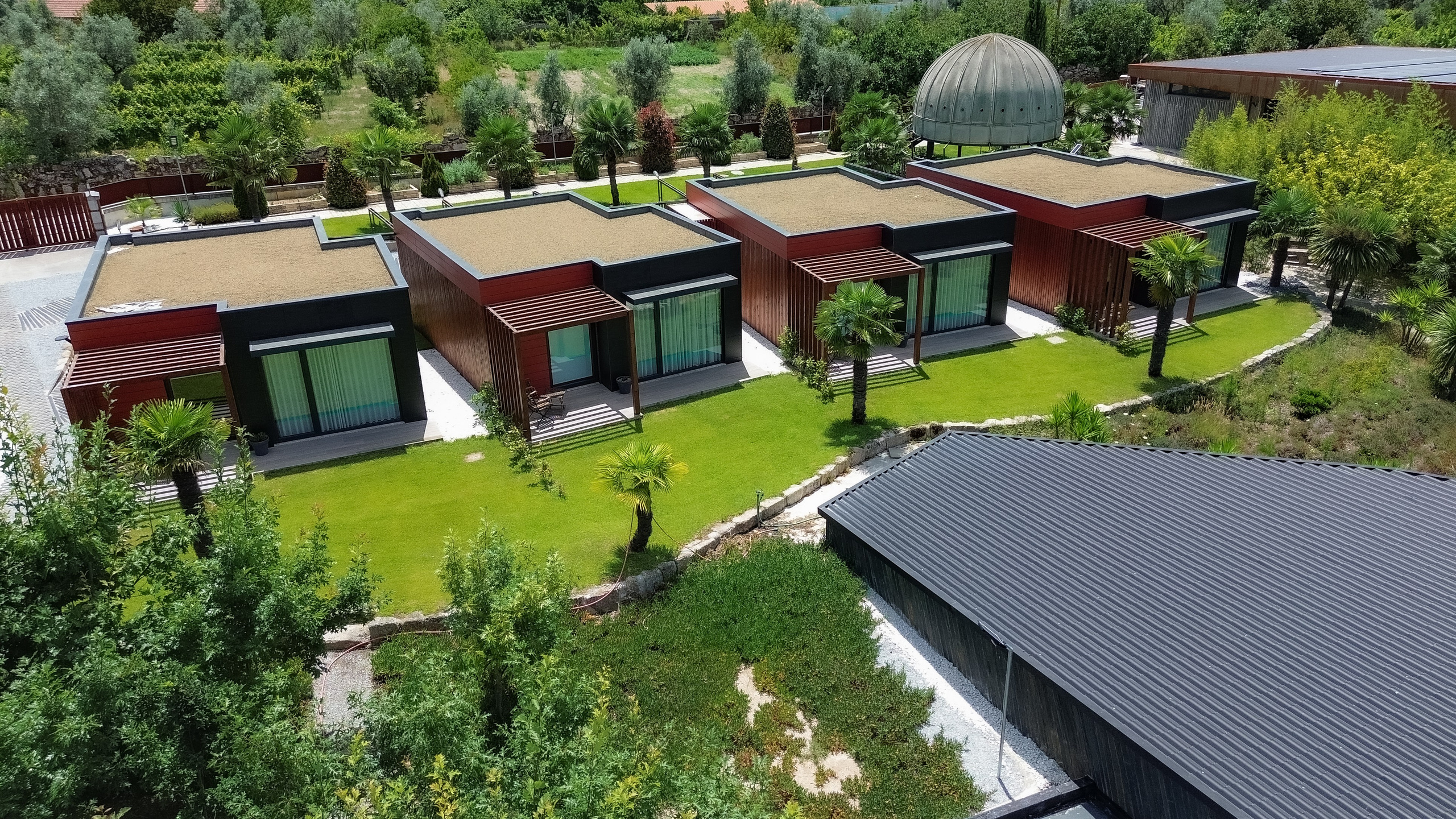 PEDRA AGUDA SPA. ESTUDIO DOZE