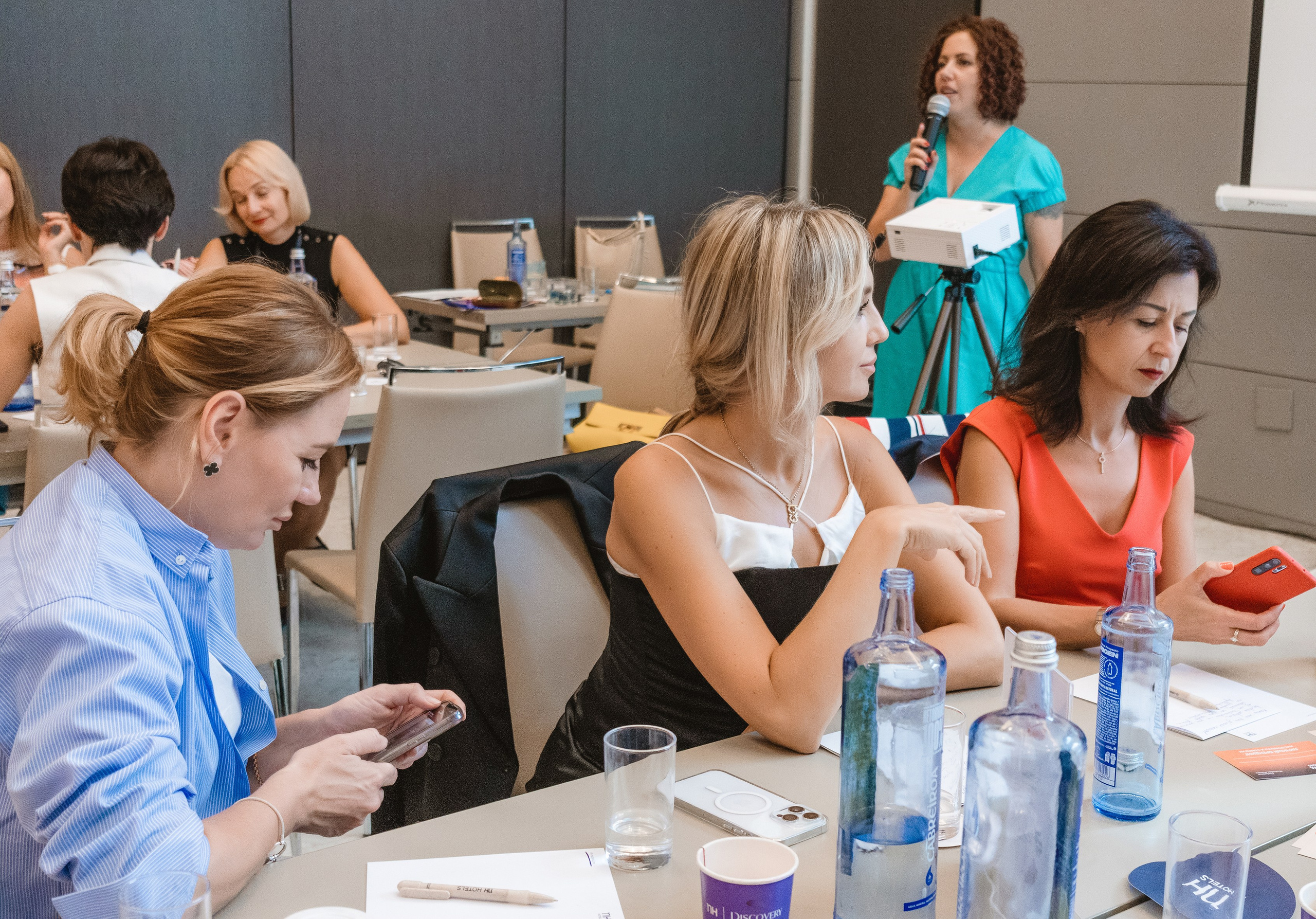 Конференция в Малаге. Volver a oranjazz.com