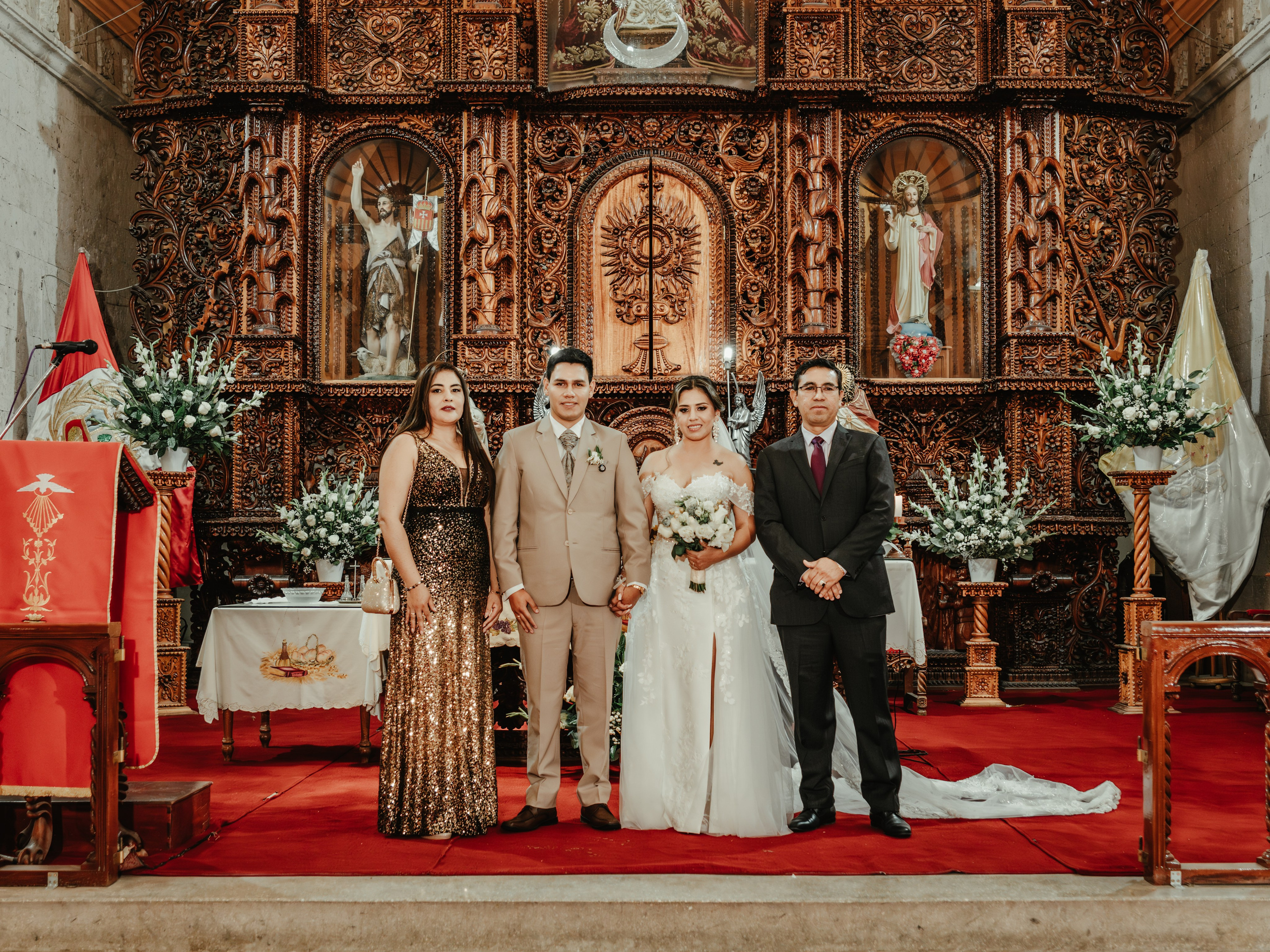 CARLA Y MARIO BODA RELIGIOSA. Studio KVTA | Fotografía y Video de Bodas en Arequipa