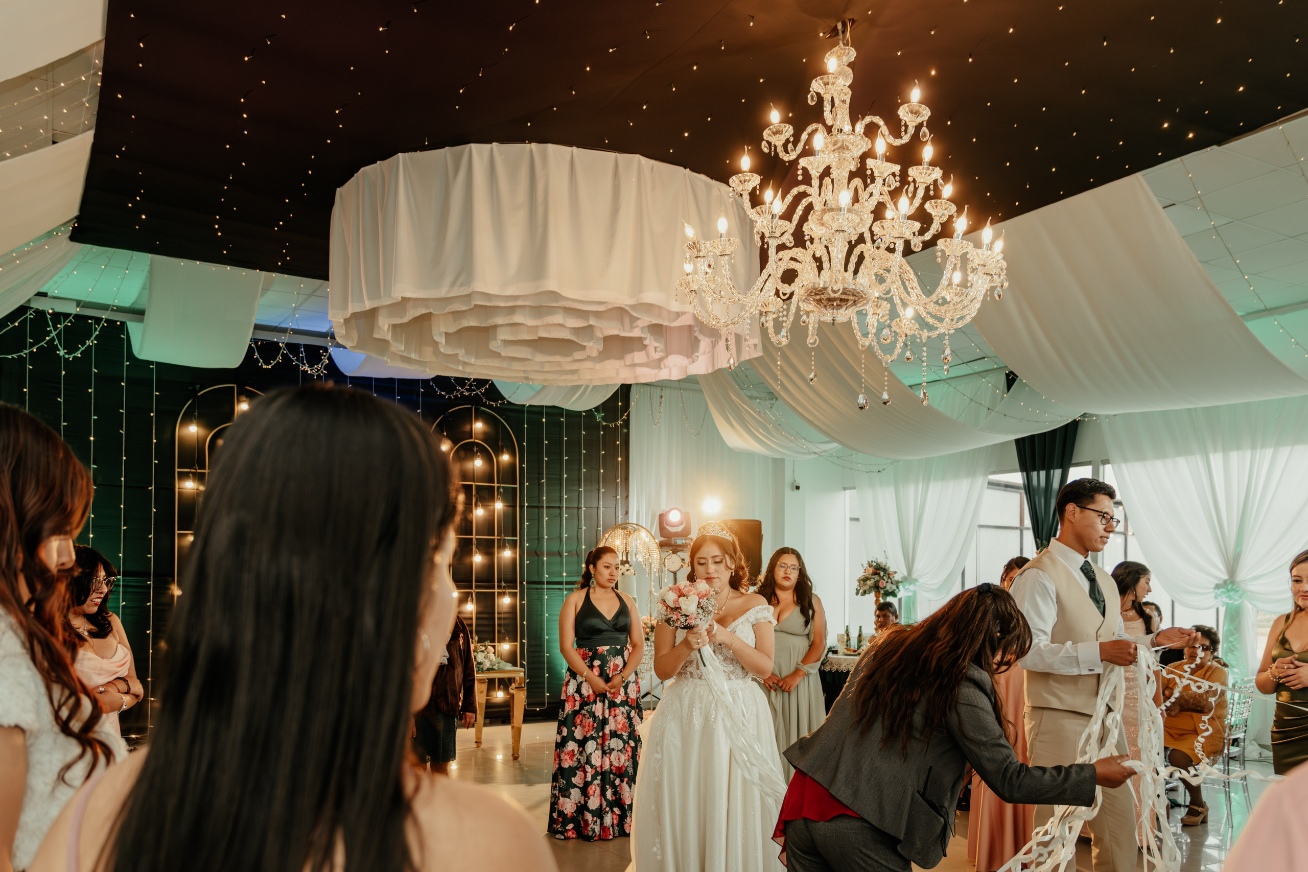 ANGIE + MANUEL BODA RELIGIOSA. Studio KVTA | Fotografía y Video de Bodas en Arequipa