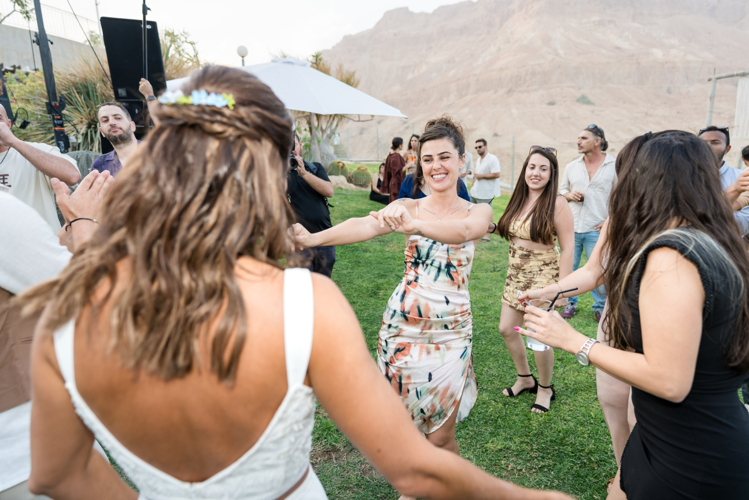 Shirley & Yoav. AMIR BUCHNIK PHOTOGRAPHER