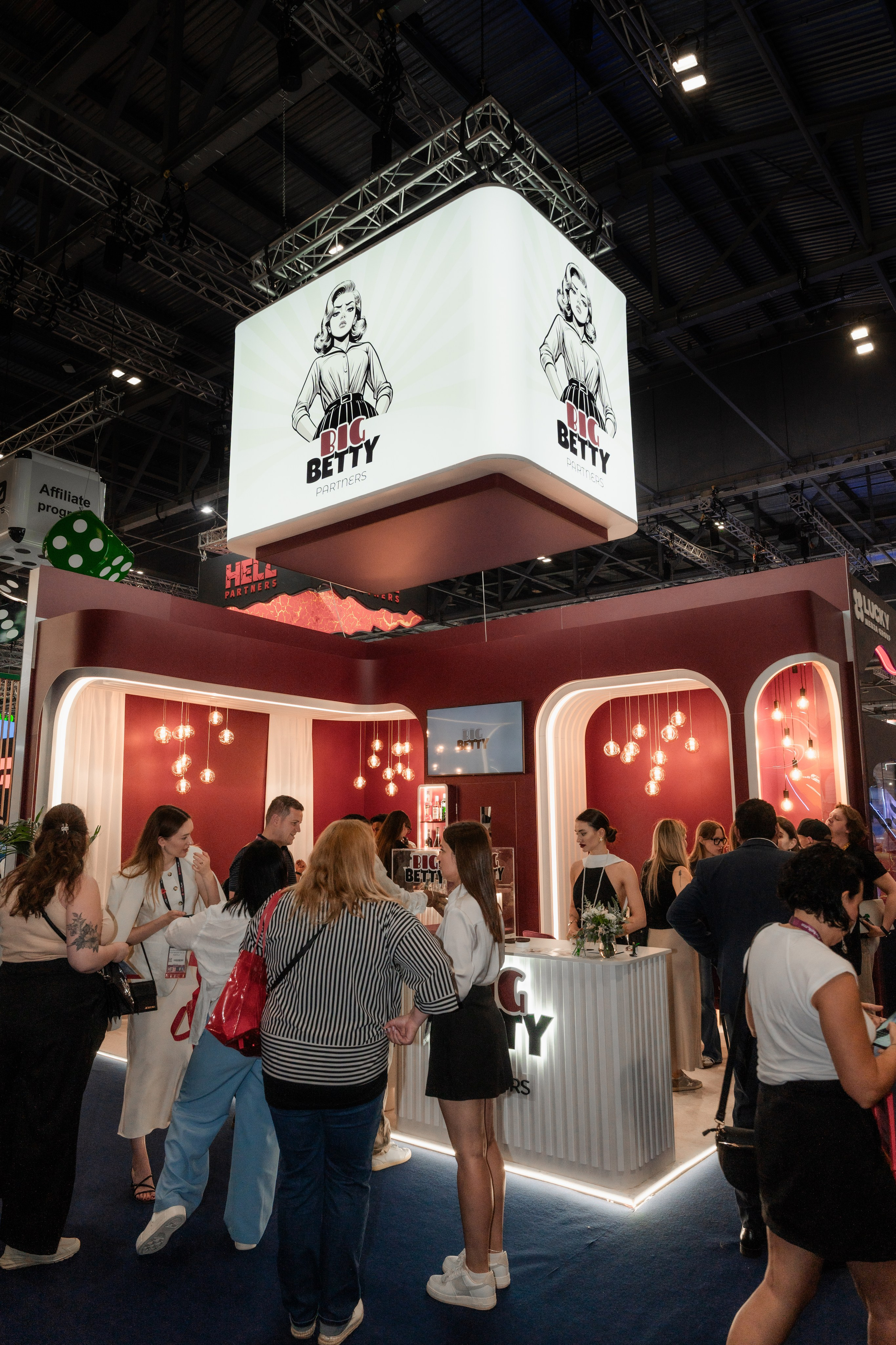 Big Betty 2. Tonya Kyrylenko photographer in London