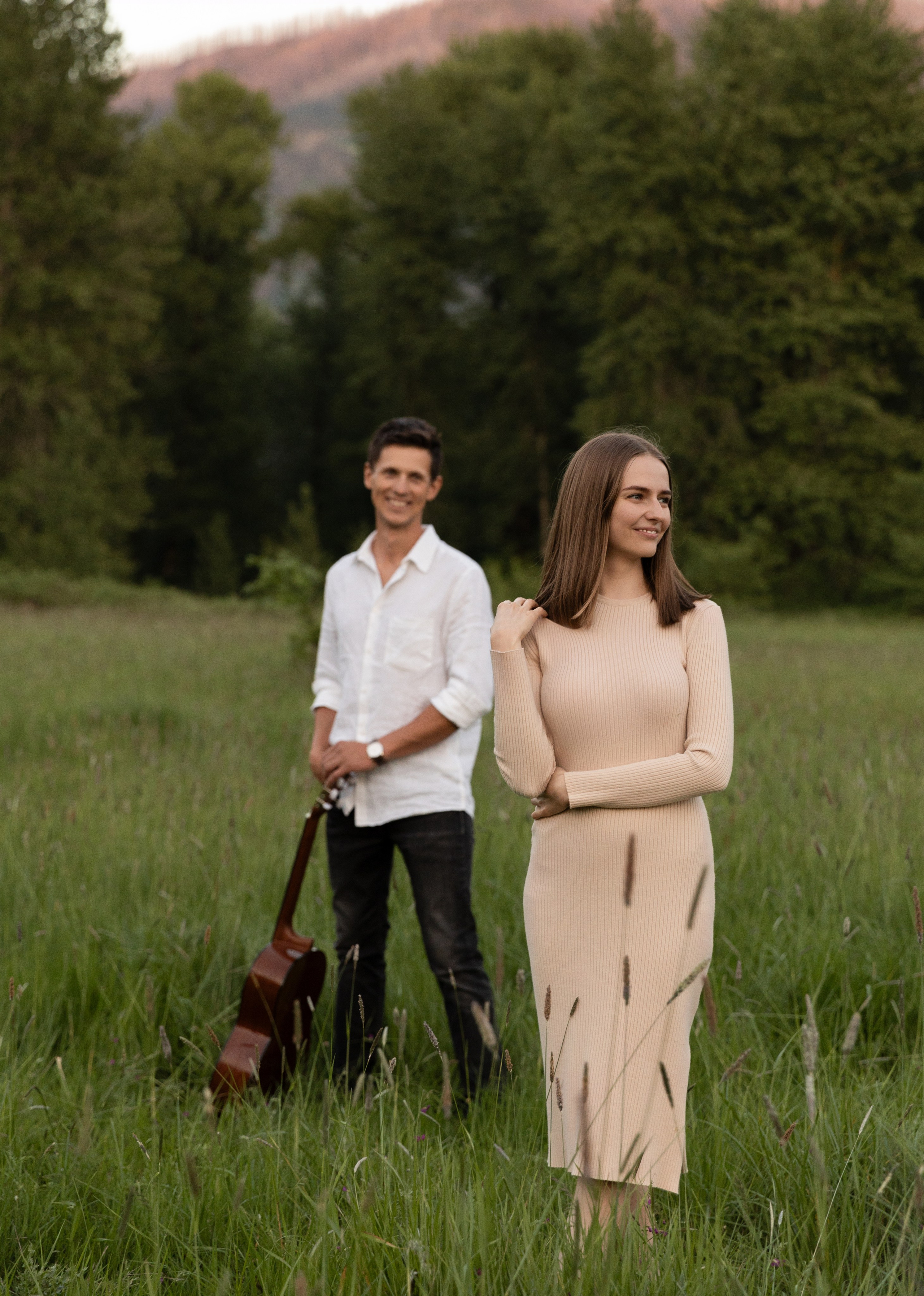 V | A. Family and Wedding photographer