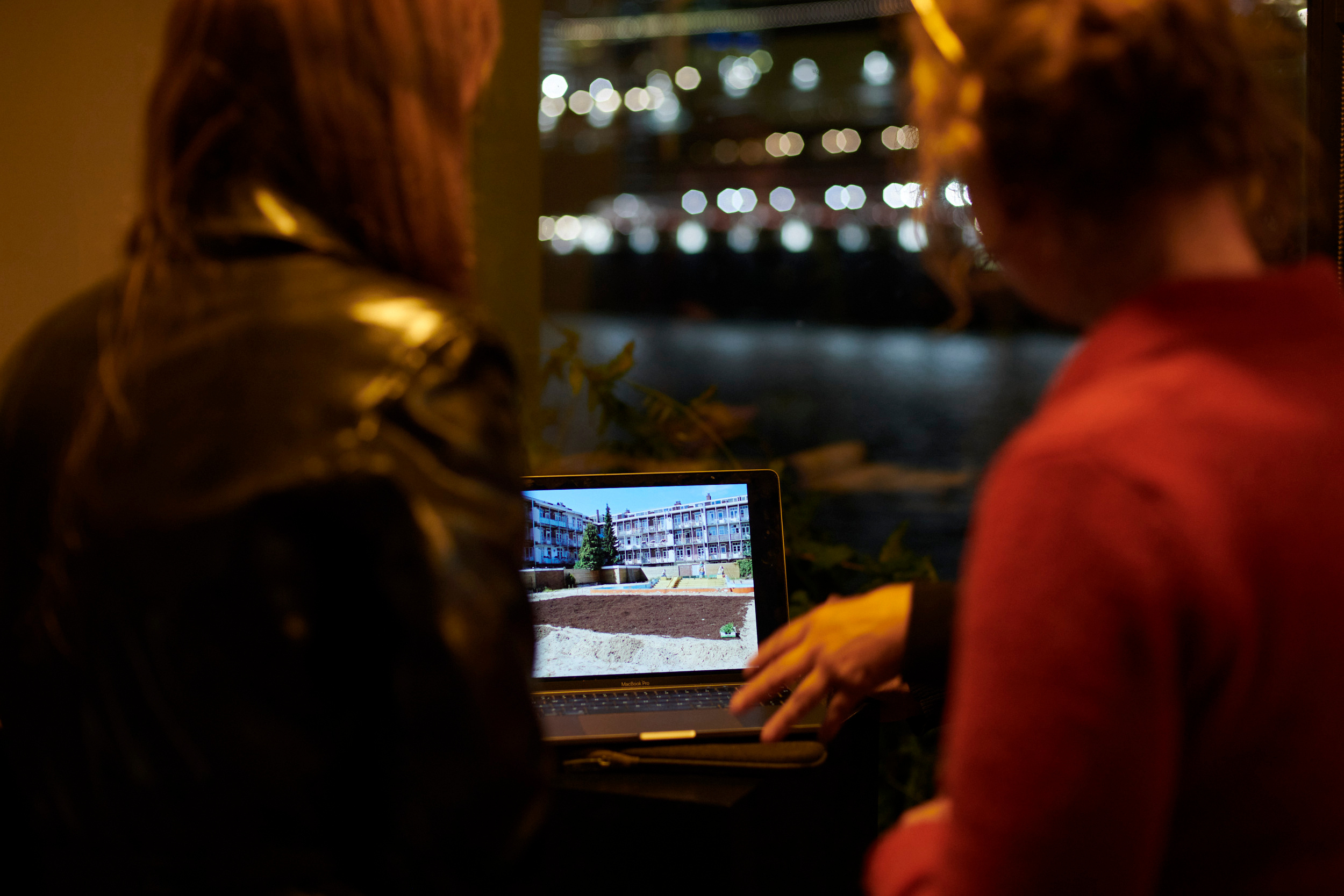 Documentary photography from opening of Common In. Portrait Photographer in Brussels & Amsterdam — Victoria Ushkanova