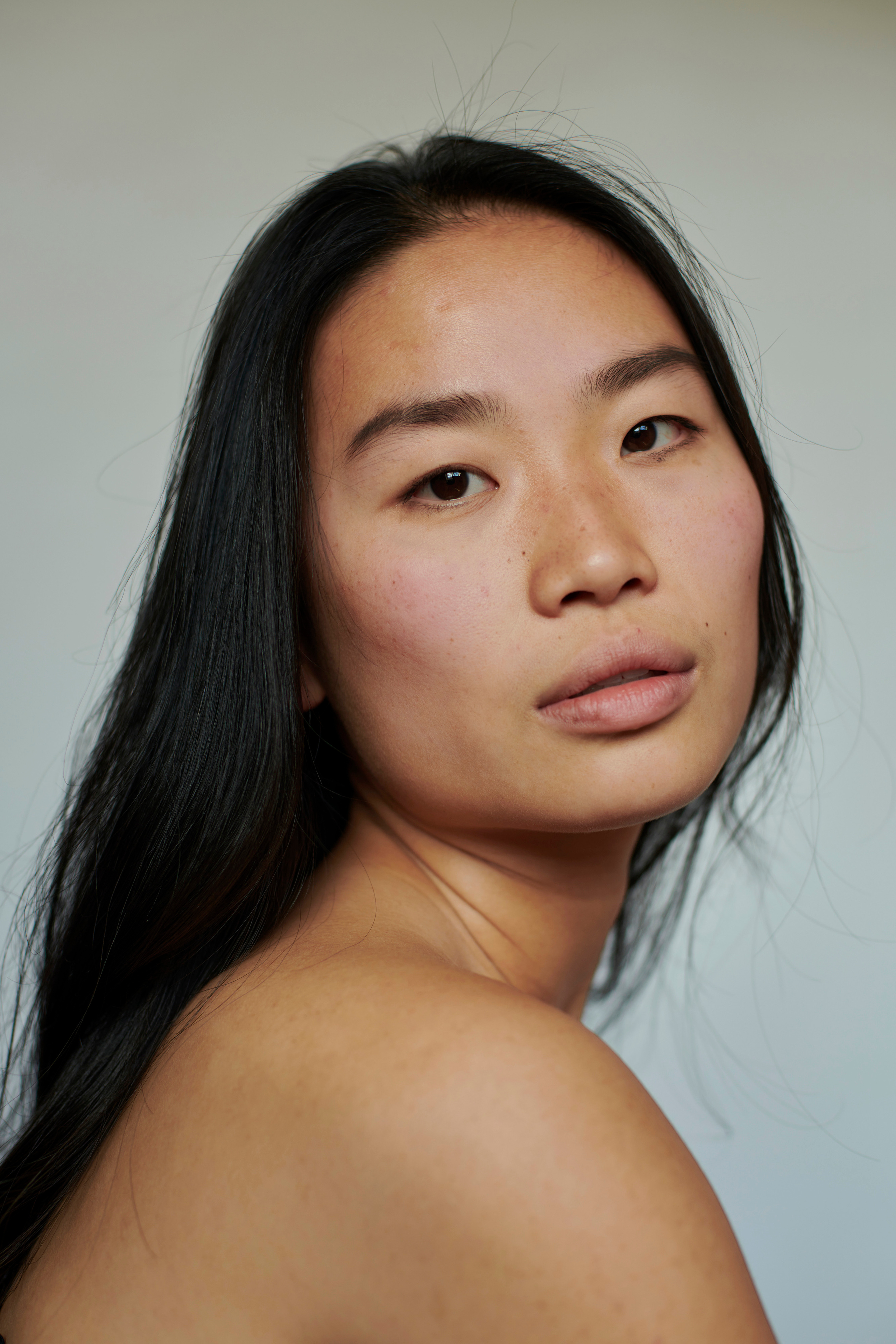 Fotografie portret van Siqi Een natuurlijk portret van vrouwelijke schoonheid 