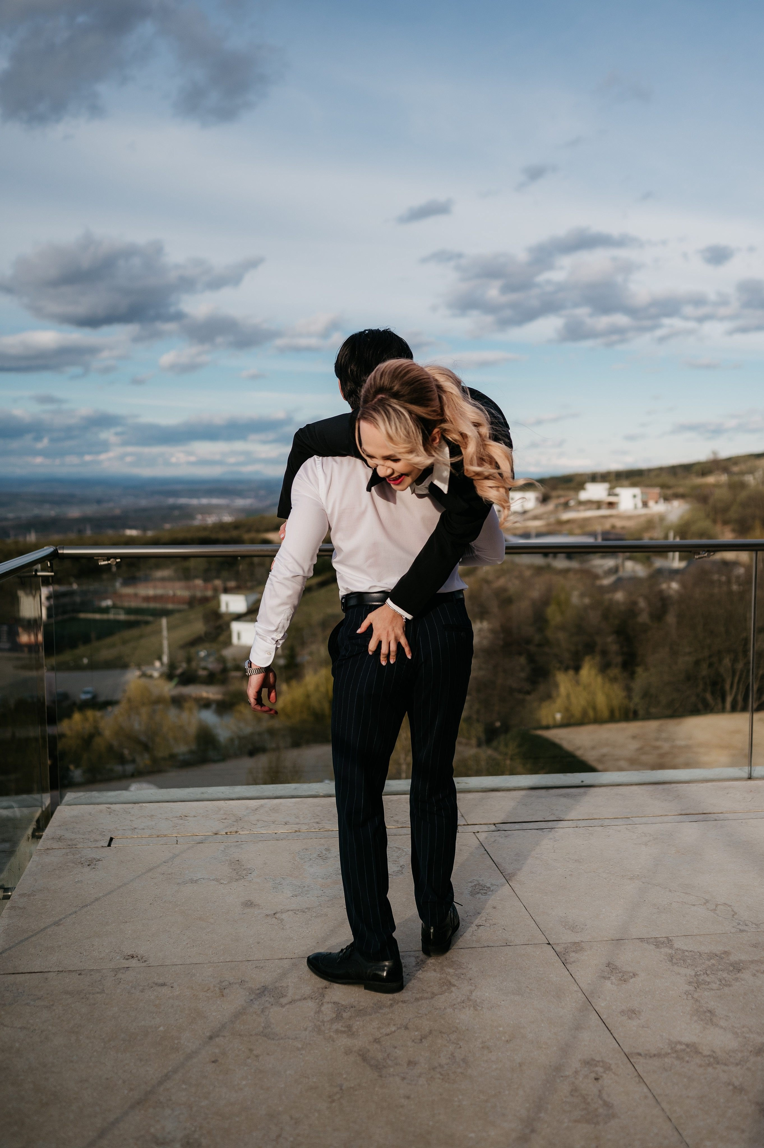 Dan si Claudia. Valentin Melen — wedding photographer