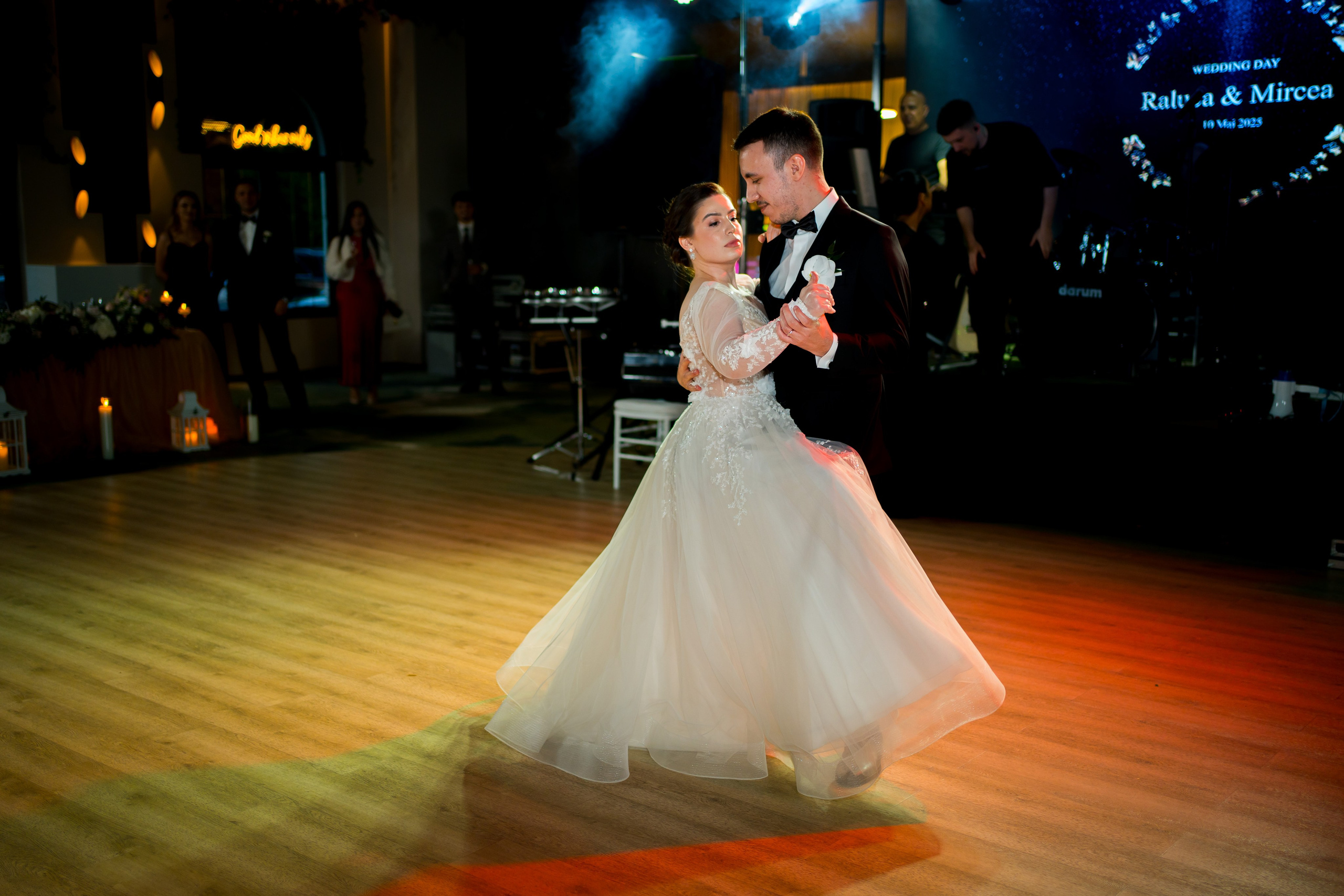 PARTY. Gabriel Florea — Fotograf nuntă București