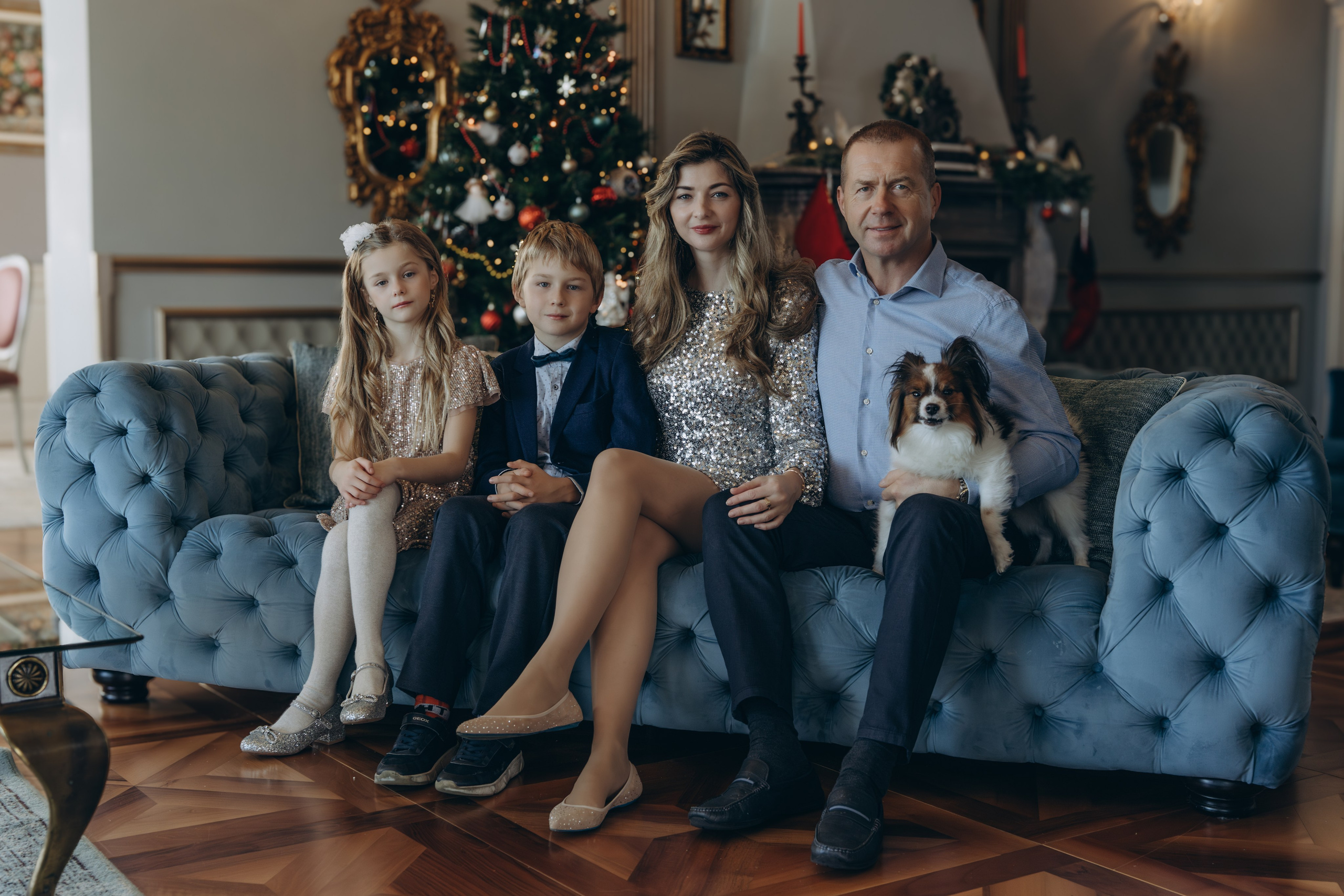 XMAS FAMILY SHOOTING. PHOTOGRAPHER IN ITALY
