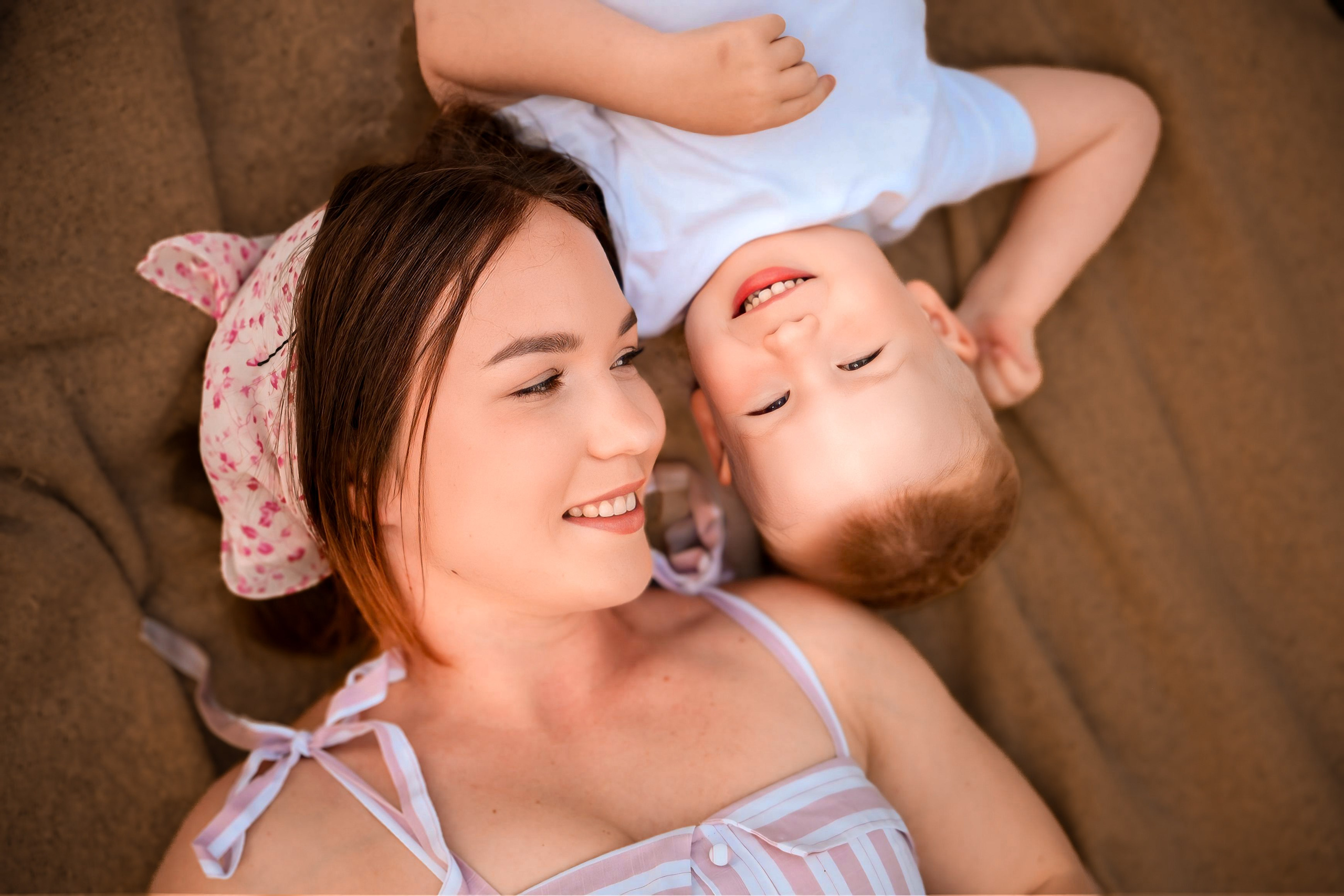 Familie. Fotograf al tainelor bisericești – Alina Fetu