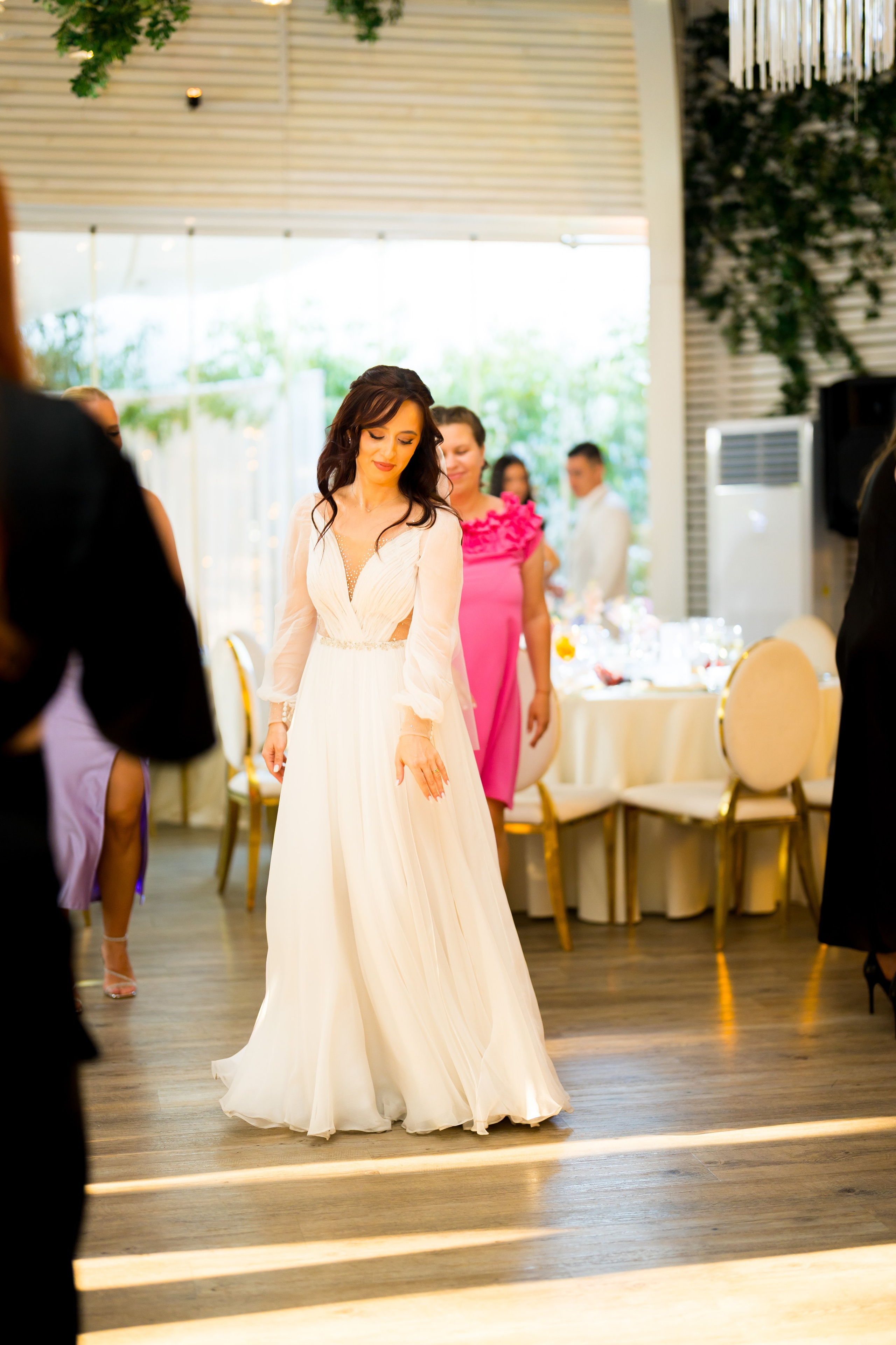 PARTY. Gabriel Florea — Fotograf nuntă București