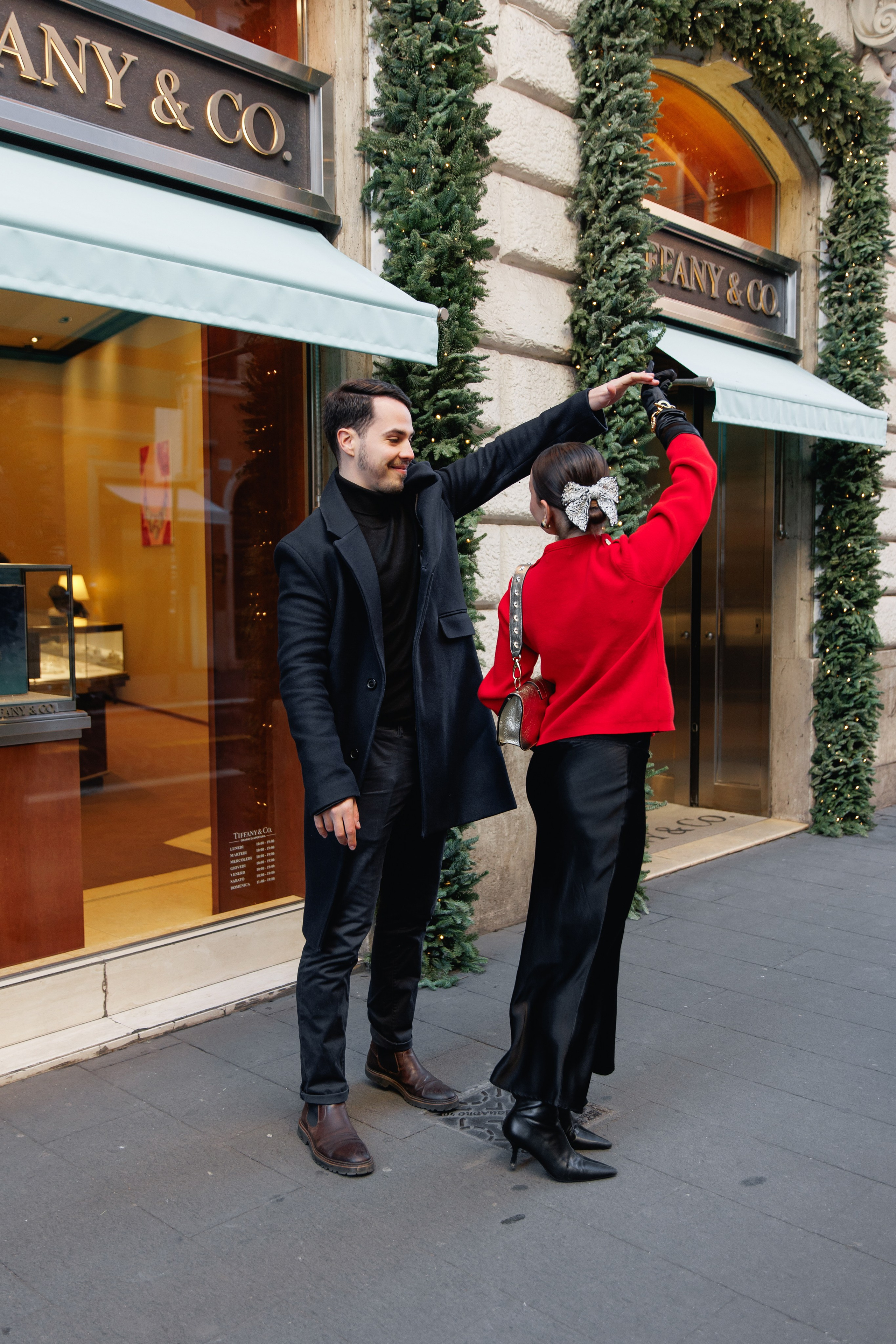 Christmas photoshooting in Rome. Wedding Photographer Rome Tuscany Como Sicily Puglia Amalfy Italy- Oksana Savenchuk