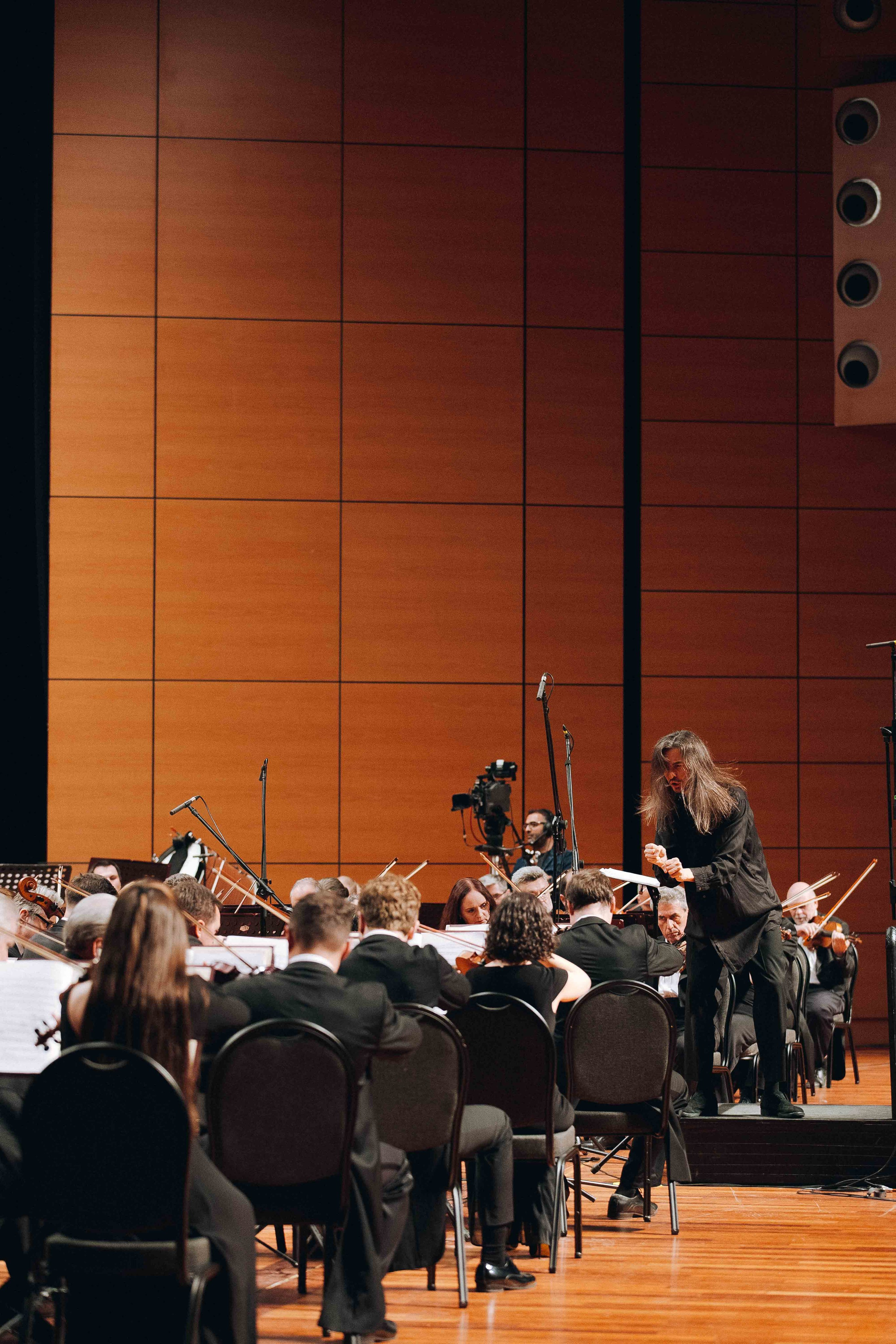 The Tchaikovsky Academic Grand Symphony Orchestra in Istanbul. Wedding&Event photographer Ismail Rzayev in Baku
