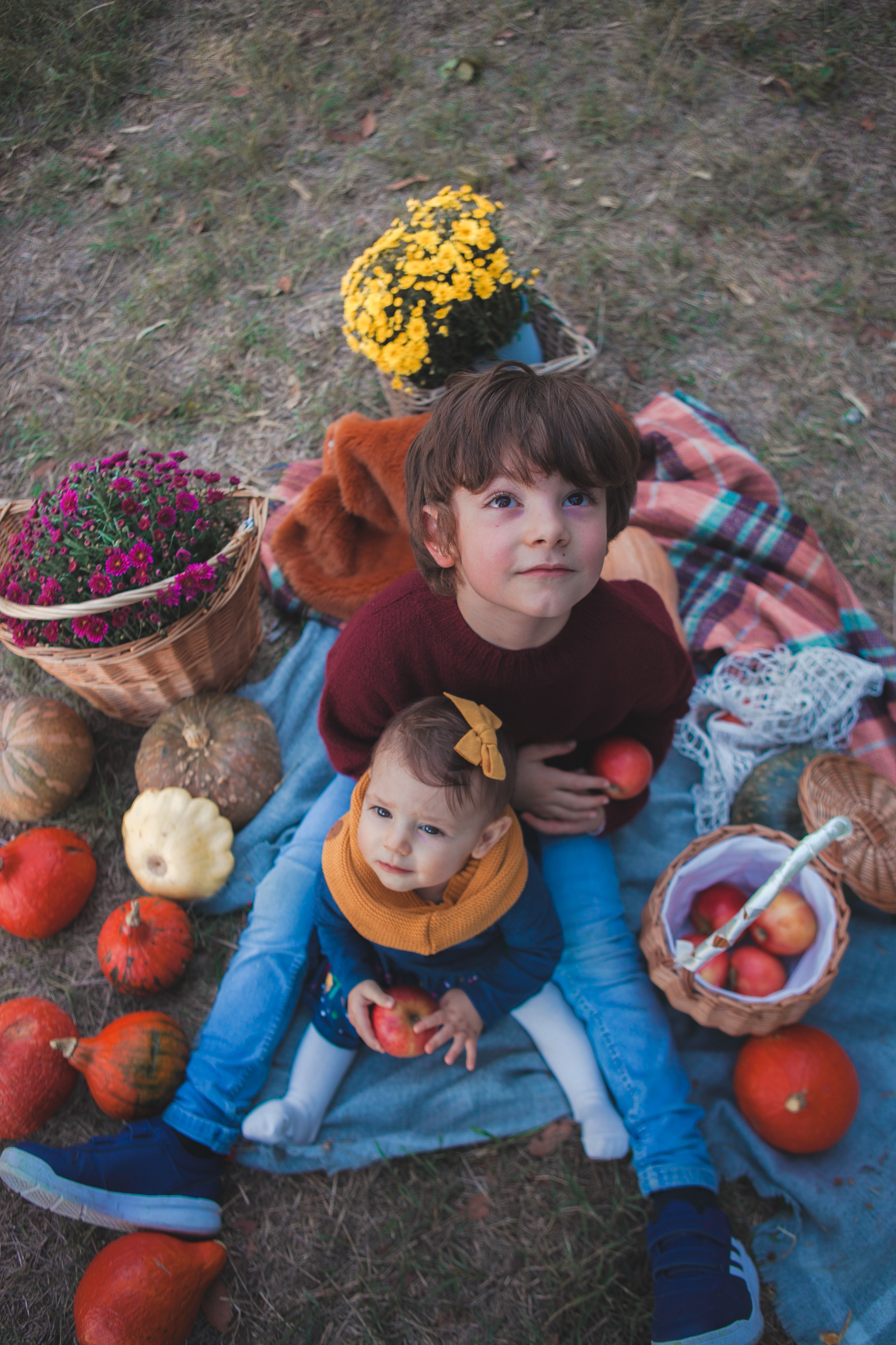Autumn photoshooting. Professional photographer based in Rome