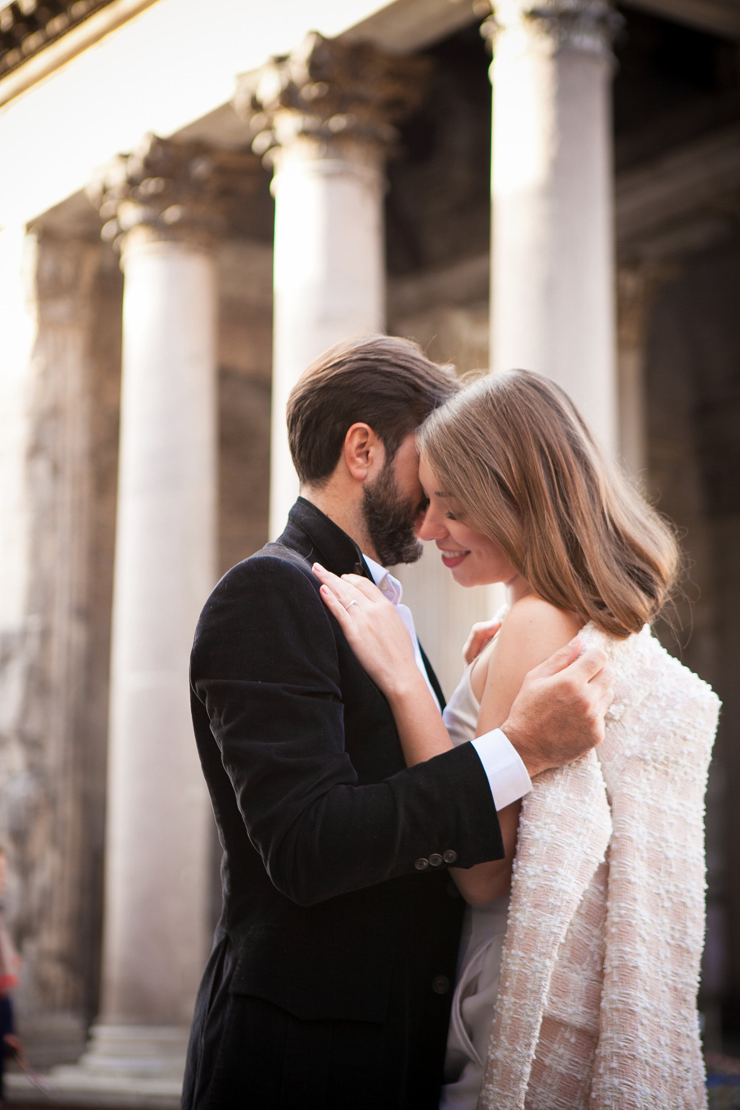 Irina and Francesco. Professional photographer based in Rome