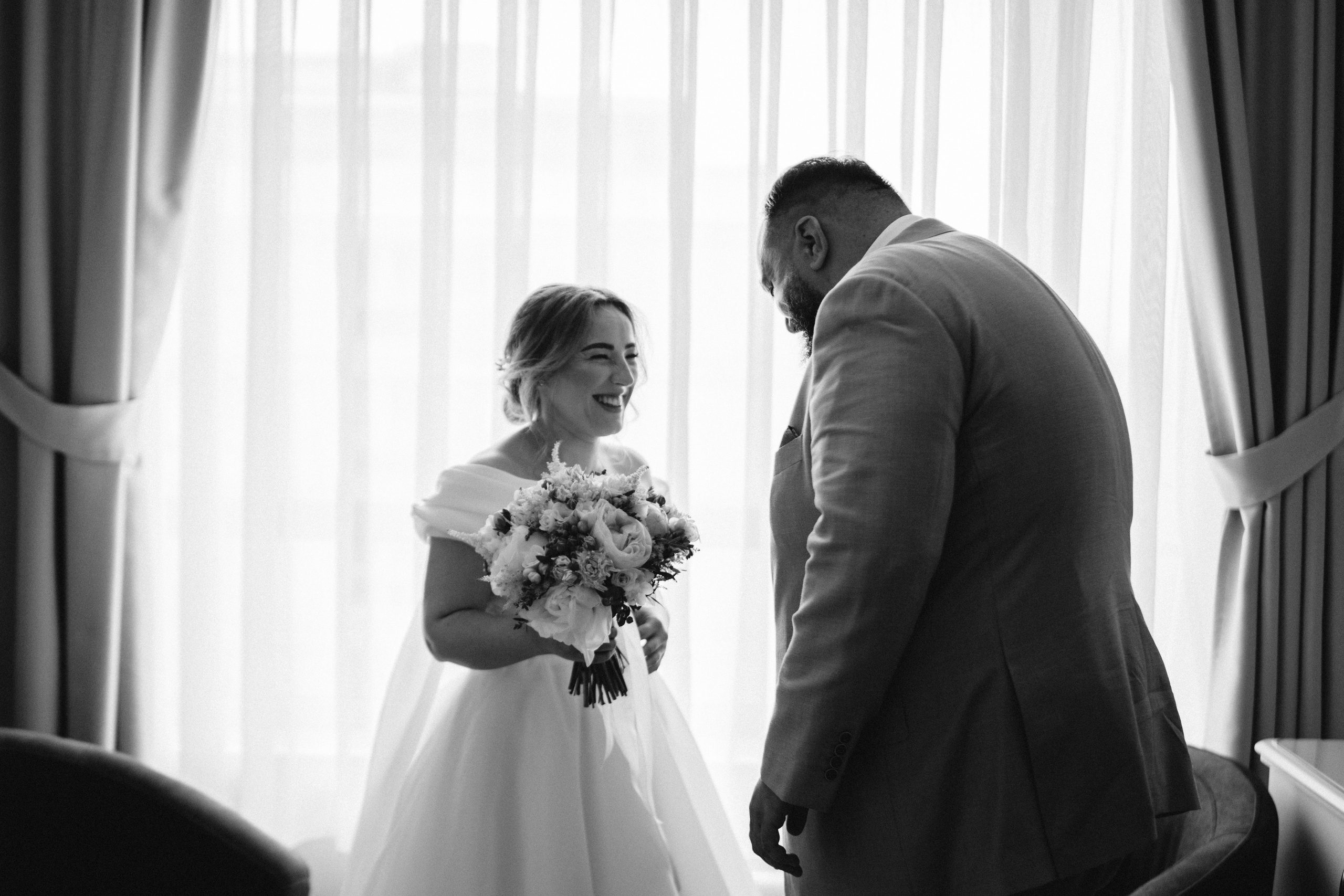 Alexandra + Andrei / Iasi. Foto-Video Nunta Iasi, Suceava, Bucuresti / Disponibilitate 2025 — 2026 — 2027