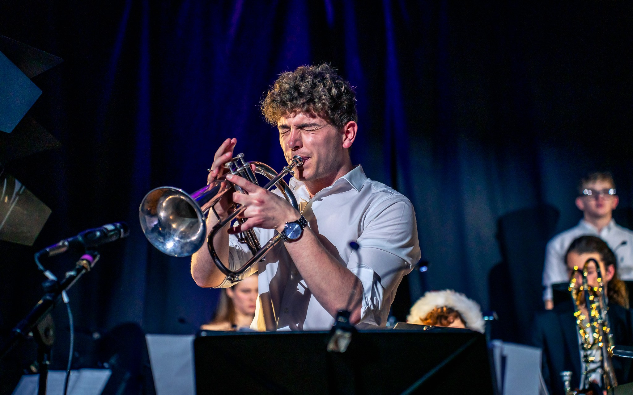 A Jazzy Christmas. Expect Miracles Photography by Kate & Andrew