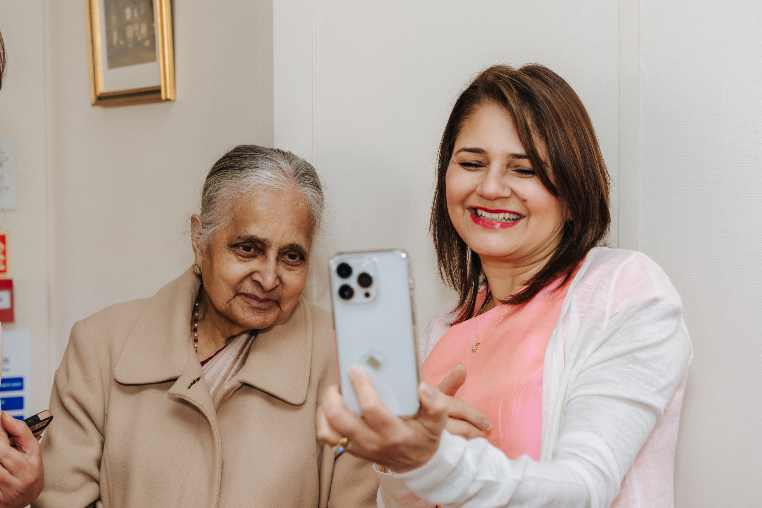 St Albans Register Office, St Albans Register Office wedding , St Albans, wedding in St Albans, civil ceremony in St Albans Register Office, small wedding, photographer for small wedding in St Albans Register Office