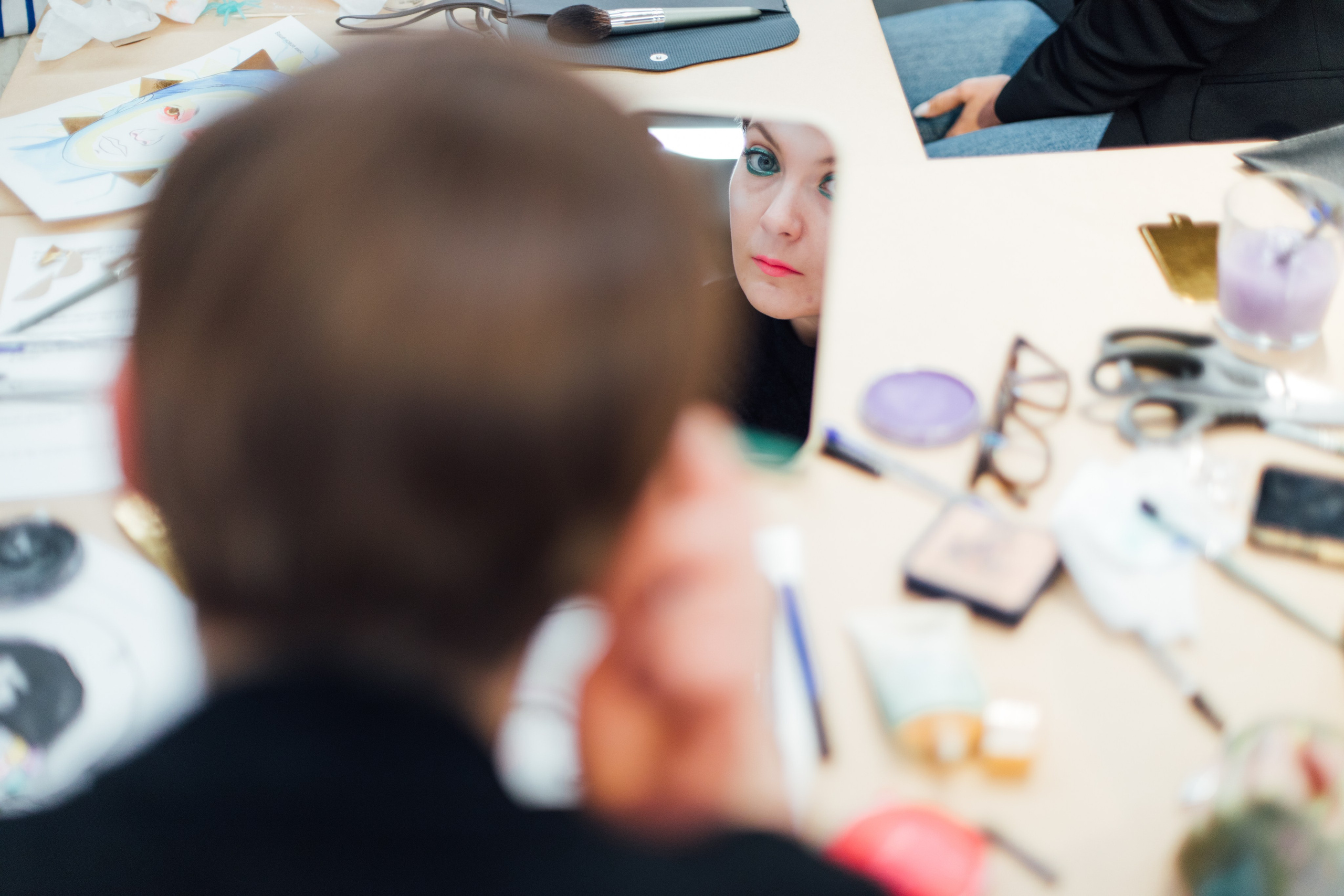 Зачем художники делают это. Alina Kugush