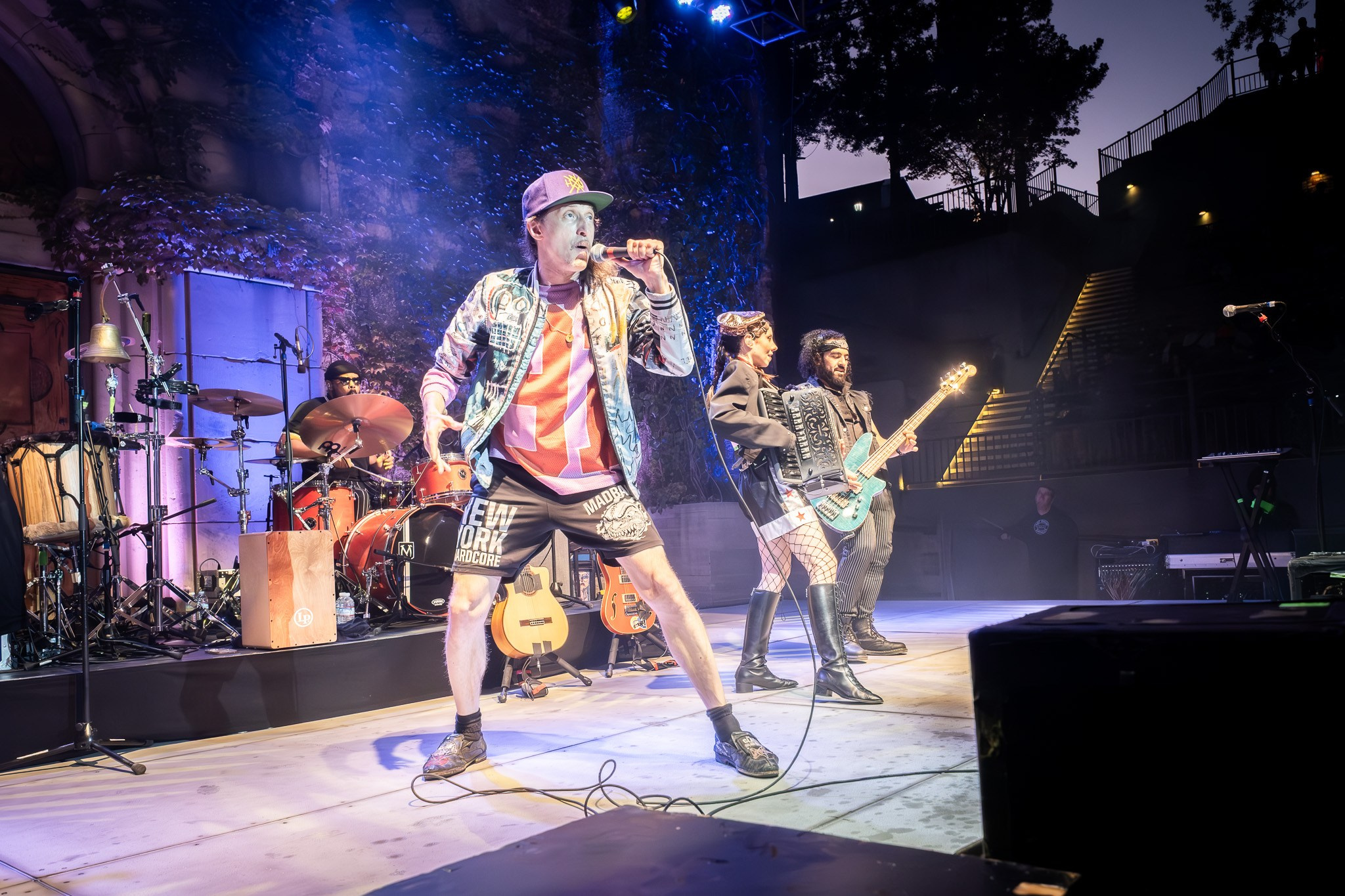 GOGOL BORDELLO / SARATOGA / CA. Reportage concert portrait photography in the San Francisco Bay Area