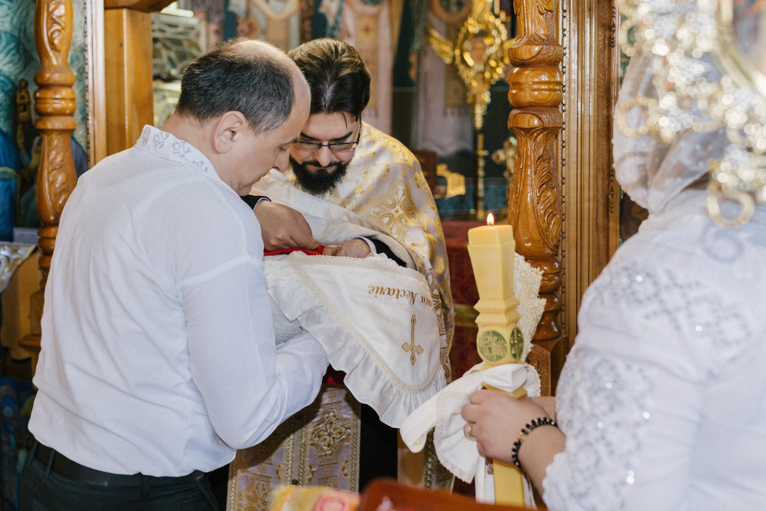 botez Luca Nectarie 22 februarie 2026 fotograf profesionist	•	fotograf botez Botoșani Luca Nectarie biserică	•	părinți Răzvan și Ramona botez copil emoții familie	•	nași Marin și Rodica botez copil fotografie profesională	•	detalii botez lumânare cristelniță biserică România	•	copil Luca Nectarie în brațe la botez moment emoționant	•	familie fericită la botez copil fotograf Alin Chirilă	•	fotografie botez naturală lumină caldă biserică	•	portret copil botez Luca Nectarie fotograf profesionist	•	momente autentice botez România familie și nași	•	slujbă botez copil imagini emoționante biserică	•	fotograf botez Iași și Botoșani Alin Chirilă - nunta--fotograf-profesionist-botosani  - fotografie-nunta-romantica - imagini-nunta-in-natura-alin-chirila-fotograf  - fotografii-cuplu-indragostit-nunta-botosani  - sedinta-foto-miri-andrei-iustina-alinofotostudio  - amintiri-din-nunta-realizate-de-fotograf-profesionist  - povestea-nuntii-andrei-si-iustina-in-imagini-alinofotostudio-fotograf evenimente- evenimente Botoșani -fotograf Suceava - fotograf Iași- servicii foto. servicii foto Botoșani. servicii foto video Botoșani. otograf-nunta-botosani-fotograf nunta. fotograf evenimente. fotograf nunta Botoșani. Alin chirila. Alin chirila fotograf. Alinofotostudio.- servicii foto. servicii foto Botoșani. servicii foto video Botoșani. fotograf nunta. fotograf evenimente. fotograf nunta Botoșani. Alin chirila. Alin chirila fotograf. Alinofotostudio.fotograf stare civilă,poze stare civilă,album foto stare civilă,servicii foto suceava,fotograf evenimente suceava,fotograf nuntă suceava,poze cununie civilă,ședință foto stare civilă,sesiune foto suceava,fotograf profesionist suceava,fotograf botosani,stare civila botosani,alinofotostudio,alin chirila fotograf.servicii foto. servicii foto Botoșani. servicii foto video Botoșani. fotograf nunta. fotograf evenimente. fotograf nunta Botoșani. Alin chirila. Alin chirila fotograf. Alinofotostudio.fotograf stare civilă,poze stare civilă,album foto stare civilă,servicii foto suceava,fotograf evenimente suceava,fotograf nuntă suceava,poze cununie civilă,ședință foto stare civilă,sesiune foto suceava,fotograf profesionist suceava,fotograf botosani,stare civila povestitor prin fotografiebotosani,alinofotostudio,alin chirila fotograf,servicii foto. servicii foto Botoșani. servicii foto video Botoșani. fotograf nunta. fotograf evenimente. fotograf nunta Botoșani. Alin chirila. Alin chirila fotograf. Alinofotostudio.fotograf stare civilă,poze stare civilă,album foto stare civilă,servicii foto suceava,fotograf evenimente suceava,fotograf nuntă suceava,poze cununie civilă,ședință foto stare civilă,sesiune foto suceava,fotograf profesionist suceava,fotograf botosani,stare civila botosani,alinofotostudio,alin chirila fotograf,cununie religioasă botoșani,andreea și neculai,capela militară botoșani,foto conacul zăicești,fotograf nuntă botoșani,fotograf cununie religioasă,foto evenimente botoșani,poze cununie capela militară,ședință foto zăicești,fotograf profesionist botoșaniMire și mireasă – Sergiu & Liliana – ziua nunții, 2024  - Emoții în ziua nunții – Sergiu și Liliana  - Dansul mirilor – fotografie artistică nuntă 2024  - Sedinta foto romantică în natură – Sergiu & Liliana  - Rochia de mireasă și detalii de nuntă elegan-Album de cununie civilă Florin și Anda – Fotografii profesionale realizate de Alin Chirilă în Botoșani -fotograf prin fotografie-Ședință foto Trash the Dress pe muntele Rarău cu Iulian și Iuliana – fotografie de cuplu, natură montană, emoție autentică surprinsă de Alin Chirilă, povestitor prin fotografie.- "Iulian și Iuliana pe crestele Rarăului – fotografie Trash the Dress în natură"  - "Cuplu îmbrățișat la apus pe muntele Rarău – ședință foto după nuntă"  - "Rochie de mireasă în vânt pe munte – Trash the Dress Rarău-1. Iulian și Iuliana pe muntele Rarău – ședință foto Trash the Dress în natură, cu peisaj montan spectaculos  2. Cuplu în îmbrățișare pe Rarău – emoție autentică surprinsă după nuntă  3. Rochie de mireasă în bătaia vântului – fotografie artistică Trash the Dress în munți  4. Mire și mireasă privind spre orizont – dragoste și libertate pe muntele Rarău  5. Iuliana zâmbind în rochia de mireasă – portret în natură, Trash the Dress  6. Iulian ținându-și mireasa de mână – ședință foto romantică pe munte  7. Detaliu cu rochia pe stâncă – estetică naturală Trash the Dress Rarău  8. Cuplu în mers pe poteca Rarăului – fotografie simbolică de după nuntă  9. Apus de soare pe Rarău în spatele mirilor – imagine de poveste Trash the Dress  10. Iulian și Iuliana râzând împreună – momente autentice surprinse de Alin Chirilă, povestitor prin fotografie-fotograf-nunta-cerbu-botosan trash-the-dress-botosani Alin Chirilă Fotograf – fotograf de nuntă Botoșani-fotograf nuntă Botoșani-fotograf nuntă Cerbu Botoșani-fotograf profesionist nuntă Botoșani-fotografie de nuntă Botoșani-fotograf evenimente Botoșani-fotograf nuntă Moldova-fotograf trash the dress Botoșani	- fotograf pregătirea mirilor Botoșani	-fotograf ceremonie religioasă nuntă-fotograf petrecere nuntă Botoșani- fotograf nuntă Botoșani pregătirea mirelui- pregătirea mirelui fotografie nuntă Cerbu Botoșani-fotograf nuntă Botoșani pregătirea miresei -mireasă pregătiri nuntă Cerbu Botoșani-fotograf nuntă Botoșani nașii mirilor-ceremonie religioasă nuntă Cerbu Botoșani-fotograf nuntă Botoșani ceremonie religioasă biserică-petrecere nuntă Cerbu Botoșani invitați dans-fotograf nuntă Botoșani petrecere restaurant-ședință foto trash the dress-fotograf trash the dress Botoșani ședință foto după nuntă-Fotograf nuntă Botoșani – galerie foto reală de la evenimente stare civilă Sebi și Claudia Copălău	•	cununie civilă Primăria Copălău Botoșani	•	miri emoționați la starea civilă	•	semnarea actelor cununie civilă	•	fotografii naturale stare civilă Botoșani	•	familie și prieteni la cununie civilă	•	cadre emoționale cununie civilă	•	fotograf profesionist Botoșani eveniment stare civilă Sebi și Claudia la Primăria Copălău Botoșani fotograf evenimente	•	fotograf cununie civilă Copălău Botoșani cadre naturale și emoționale	•	fotograf profesionist Botoșani stare civilă Sebi și Claudia	•	momente autentice cununie civilă Copălău fotograf Alin Chirilă	•	fotografii emoționale stare civilă în județul Botoșani