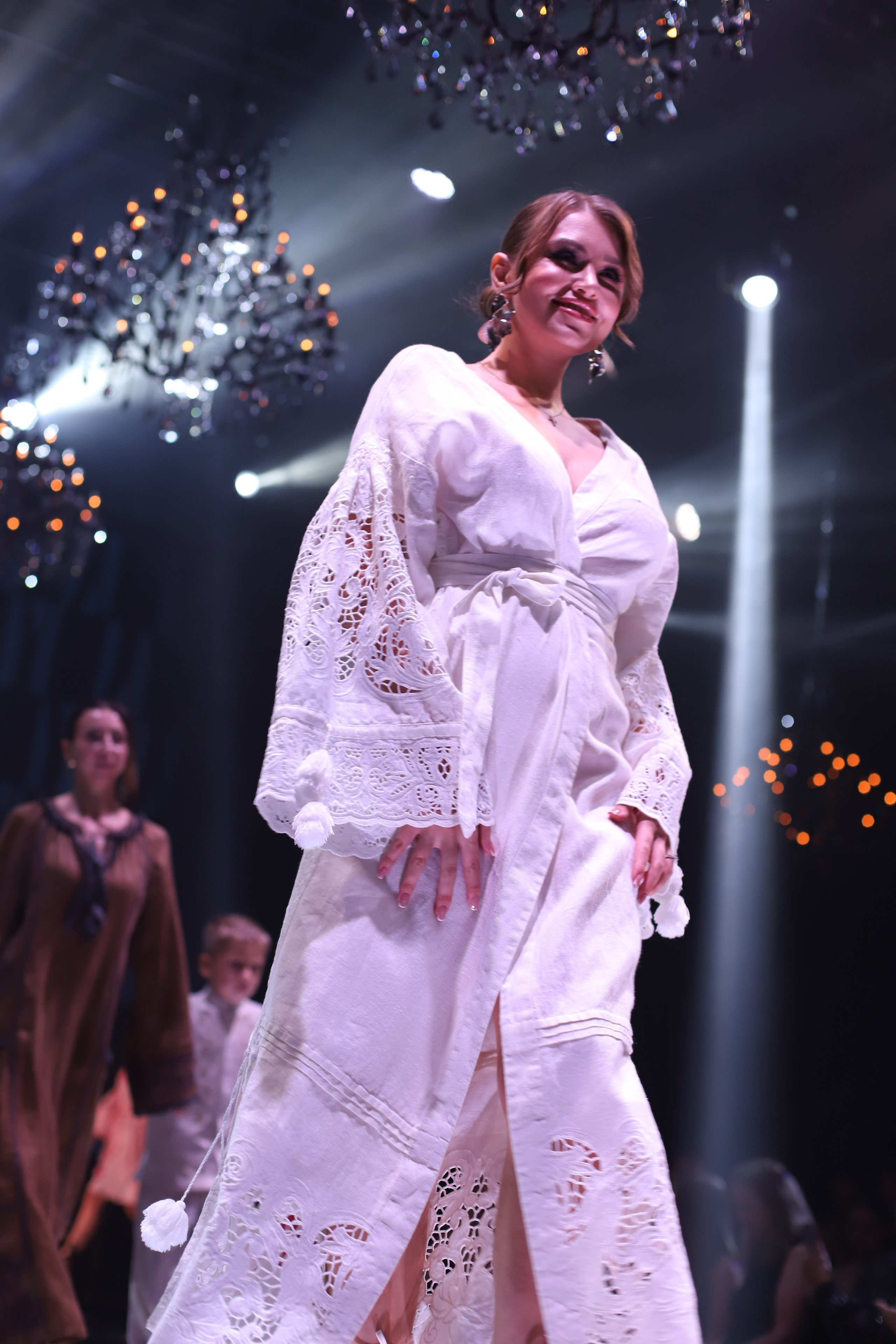 Young Fashion Show. VALERIIA VIUNOVA individual shooting\love story\event\brand