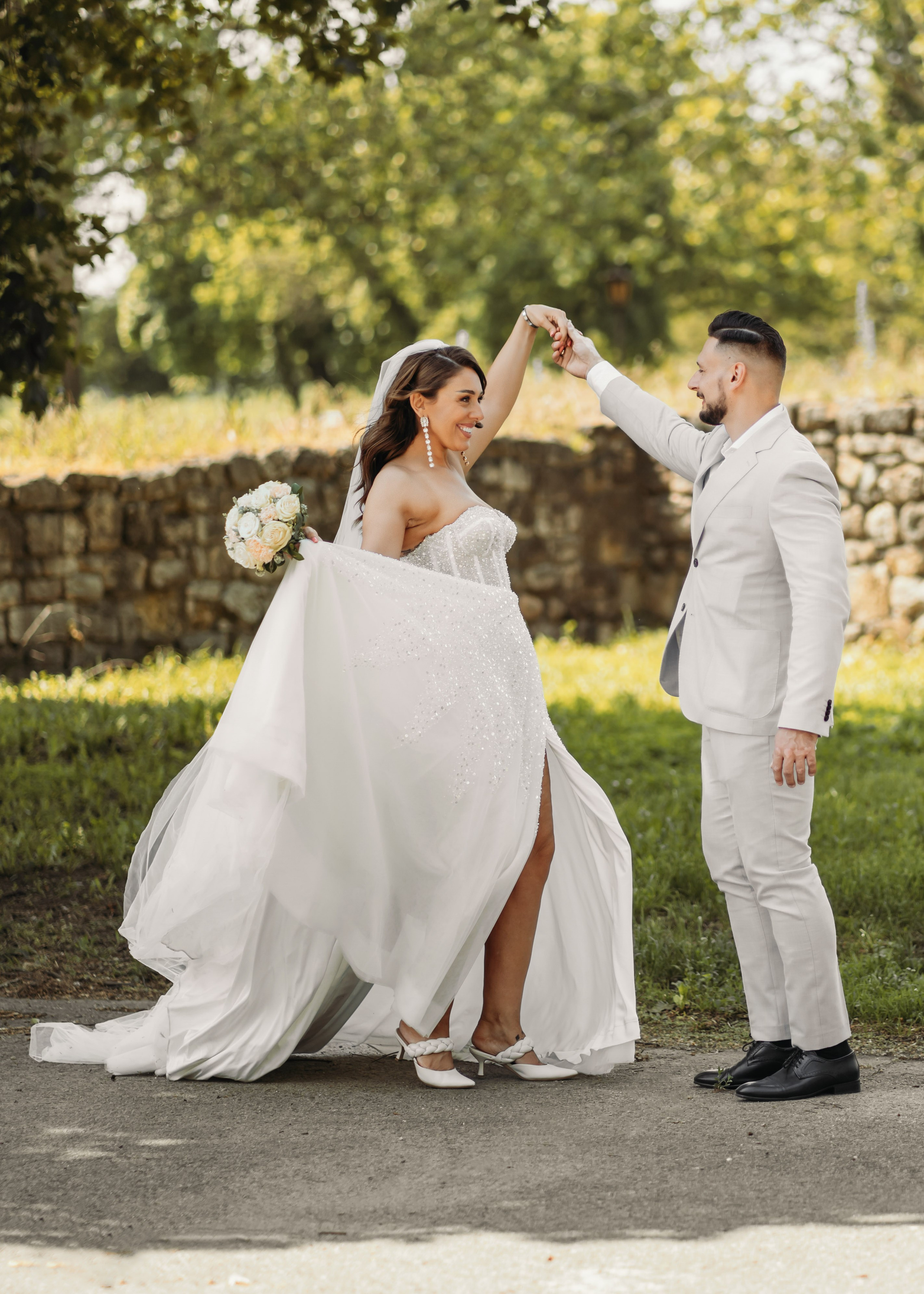 FOTOGRAFISANJE VENČANJA. DEČIJI FOTOGRAF BEOGRAD|NOVOGODISNJE FOTOGRAFISANJE|CAKE SMASH